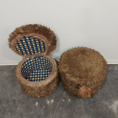 Pareja de taburete y mesa de centro modernos de mediados de siglo, Italia, años 90