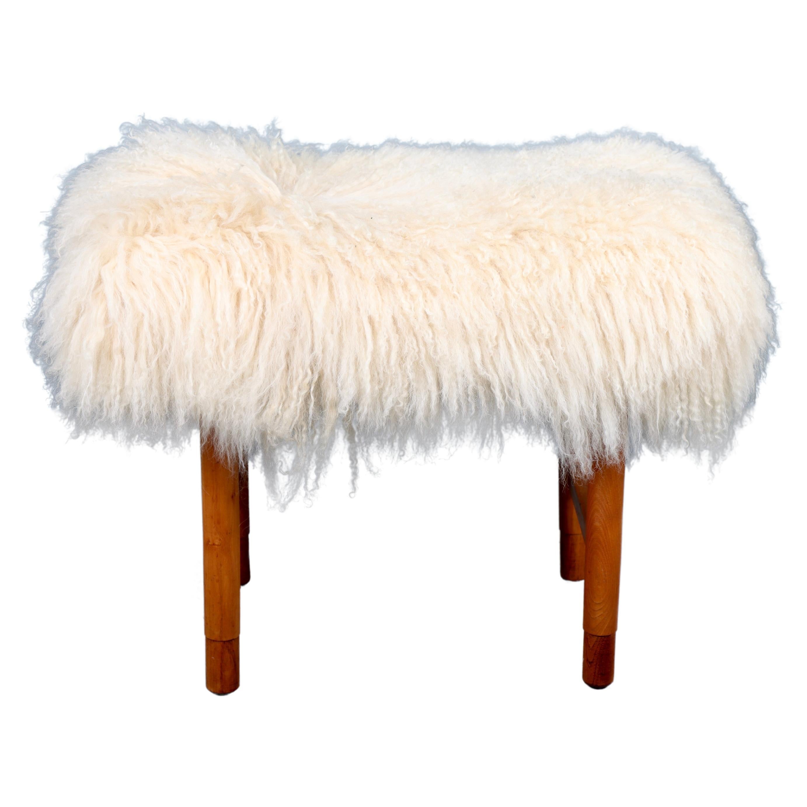 Stool with Sheepskin, Made in Denmark, 1950s In Good Condition For Sale In Lejre, DK