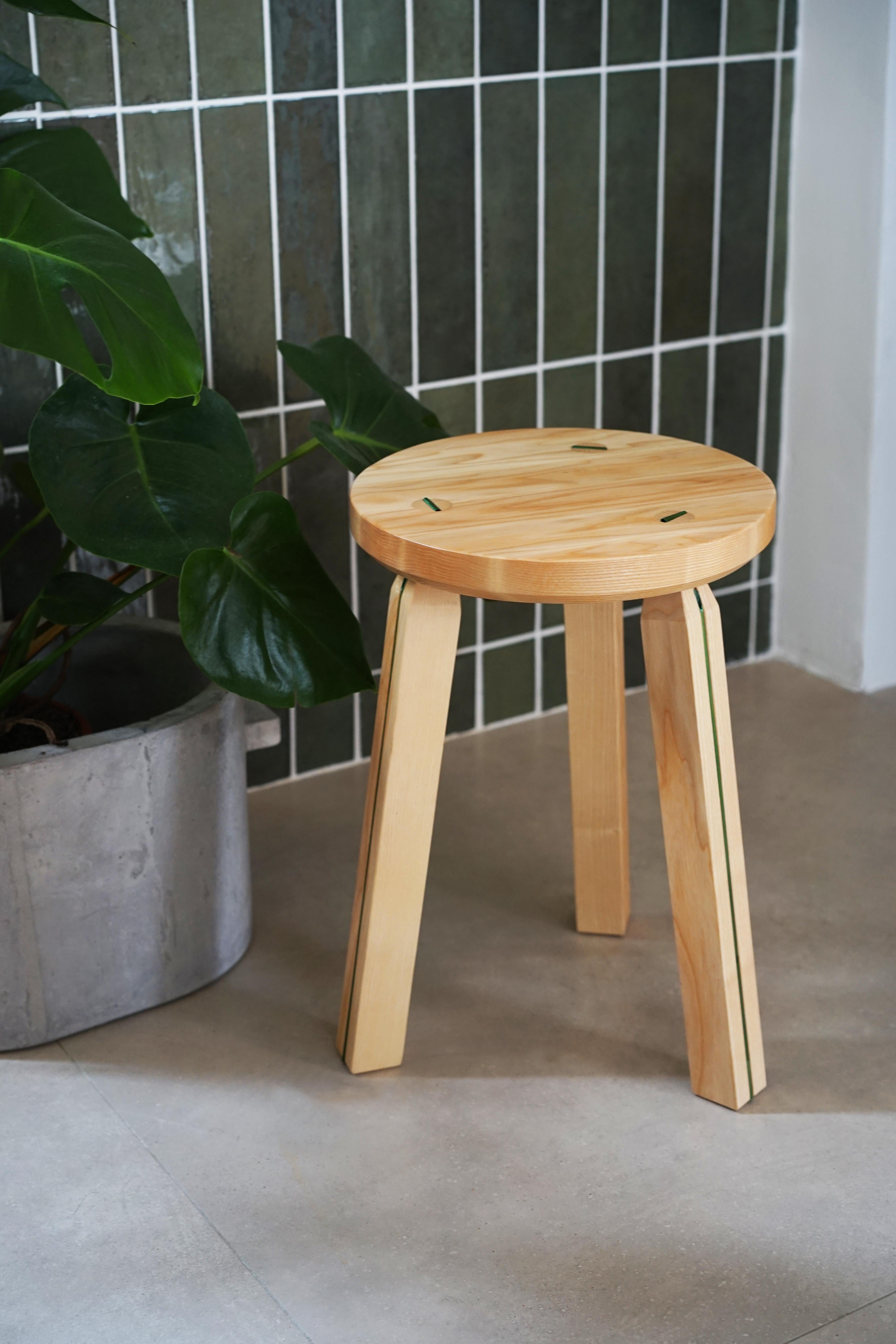 This low stool is inspired by the tripod stools traditionally used in rural settings. The tinted rye straw comes to find refuge on the legs and the seat, winking at the straw marquetry and the wedge which can reinforce the tenon of the legs.

Also