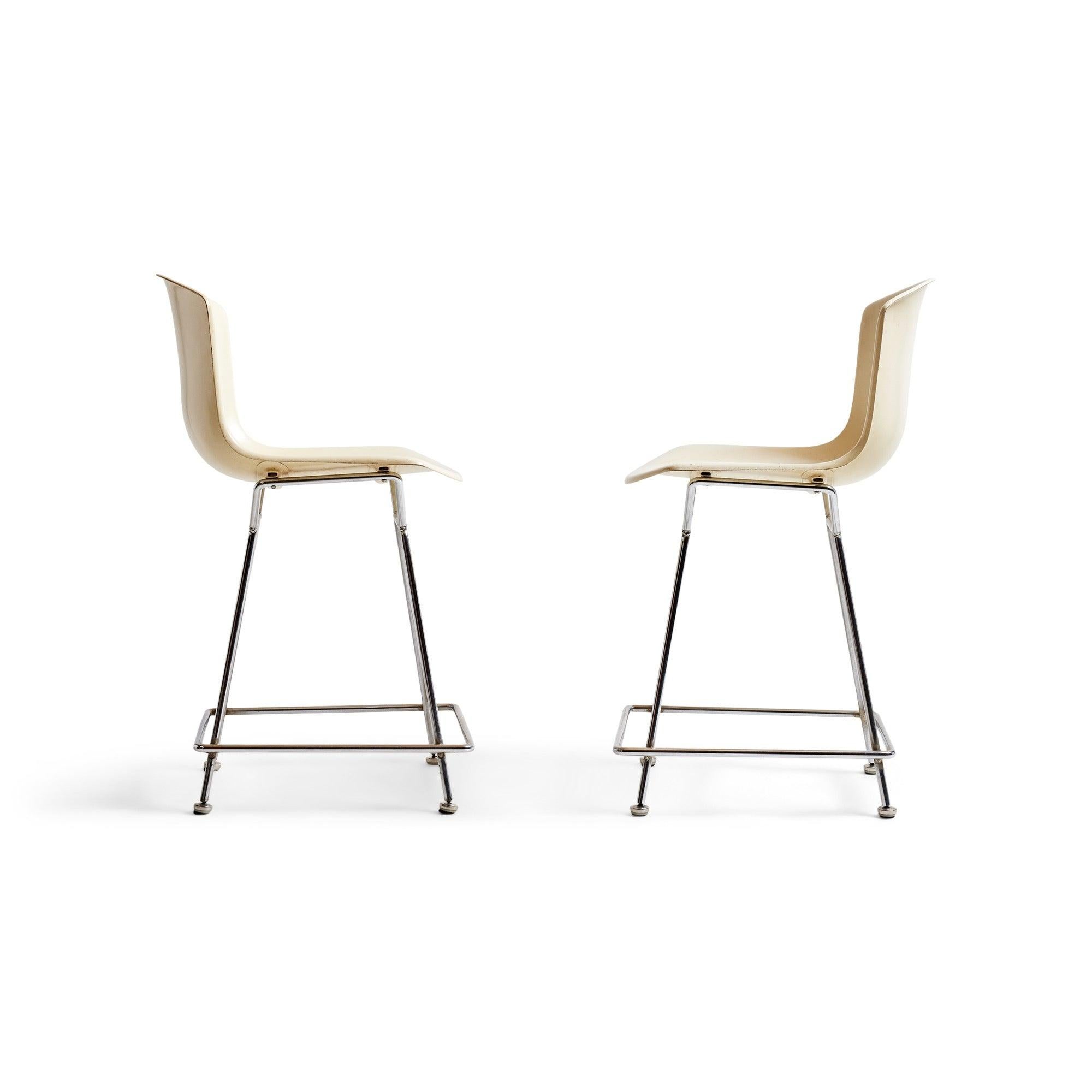 Stools by Harry Bertoia for Knoll In Fair Condition For Sale In Sagaponack, NY