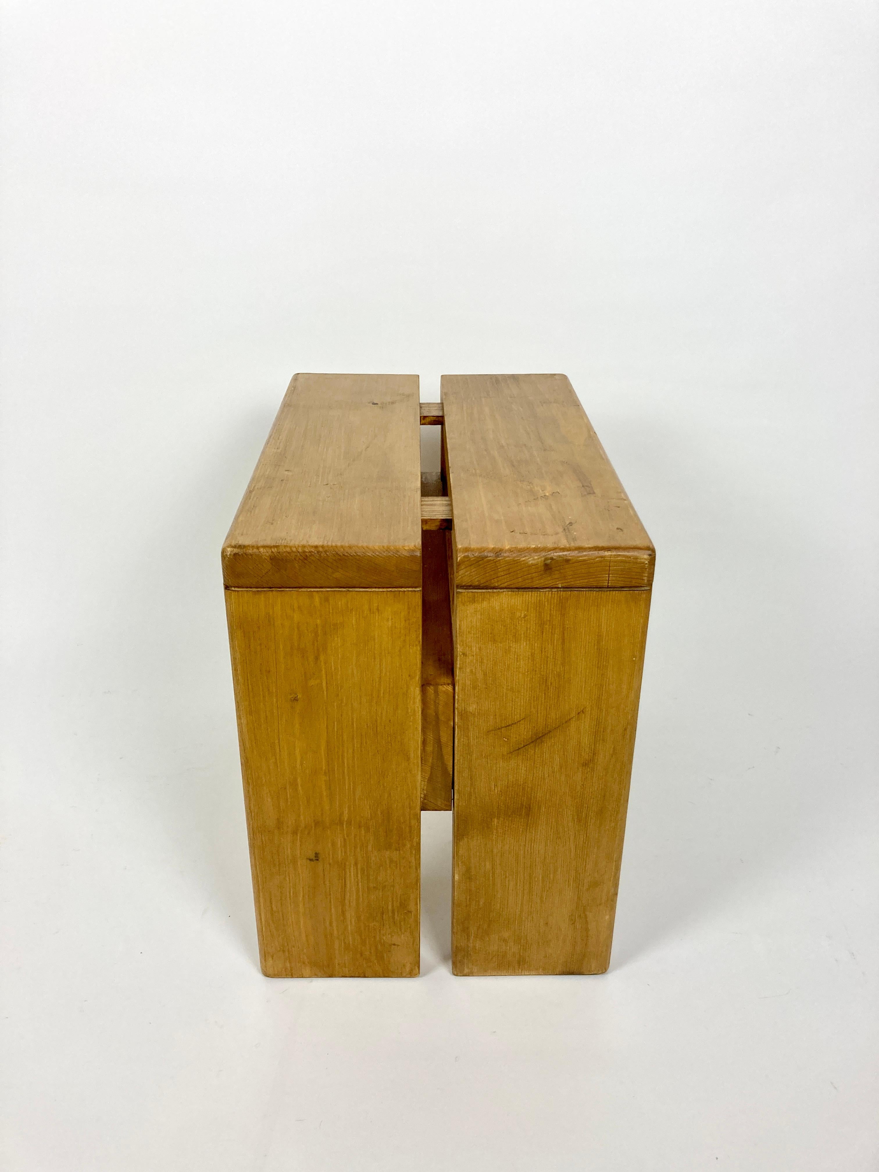 Pine Stools/Side Table from Les Arcs, France 1970s, Charlotte Perriand
