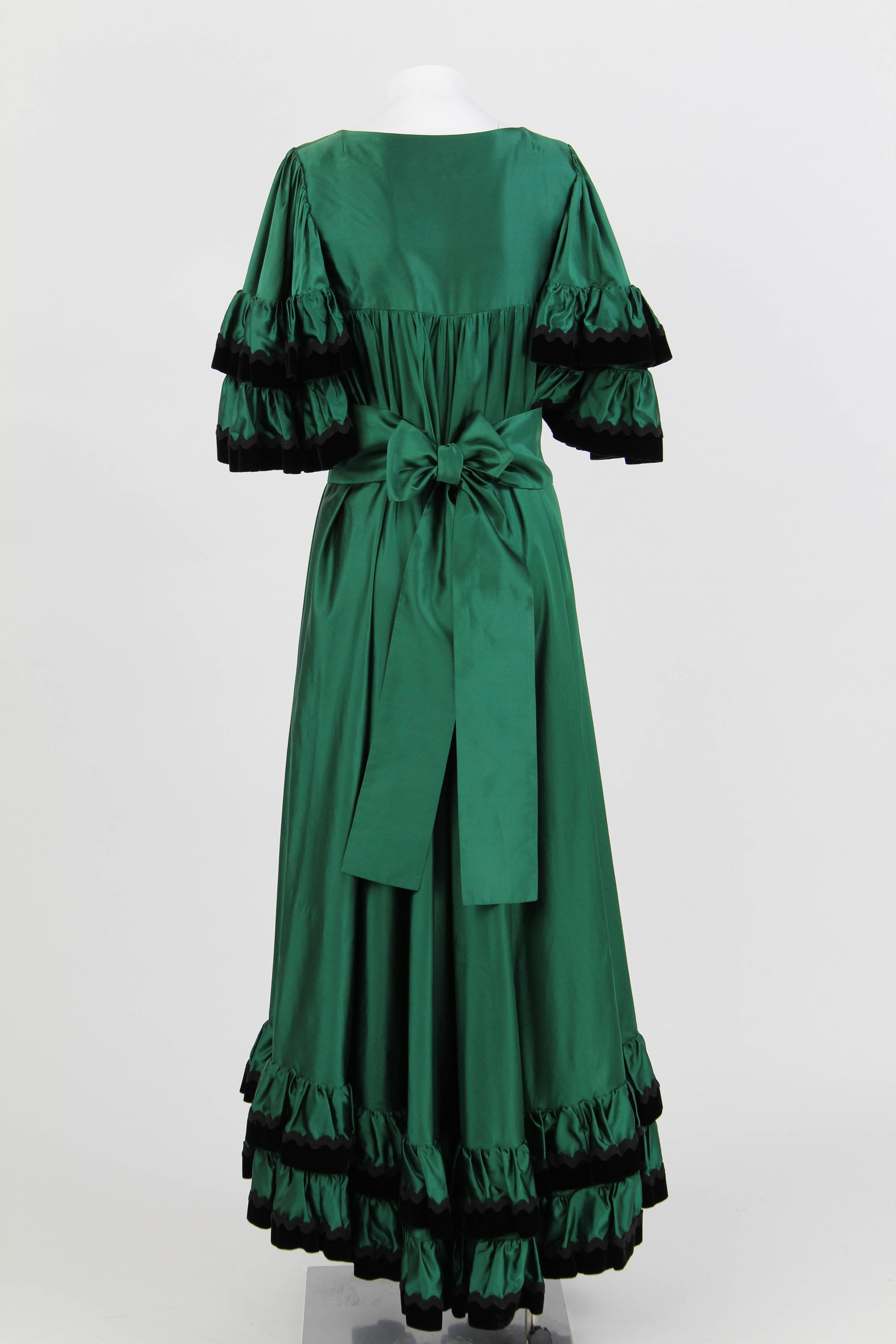 Stop Sénès Green Long Vintage Dress, 1970s 1