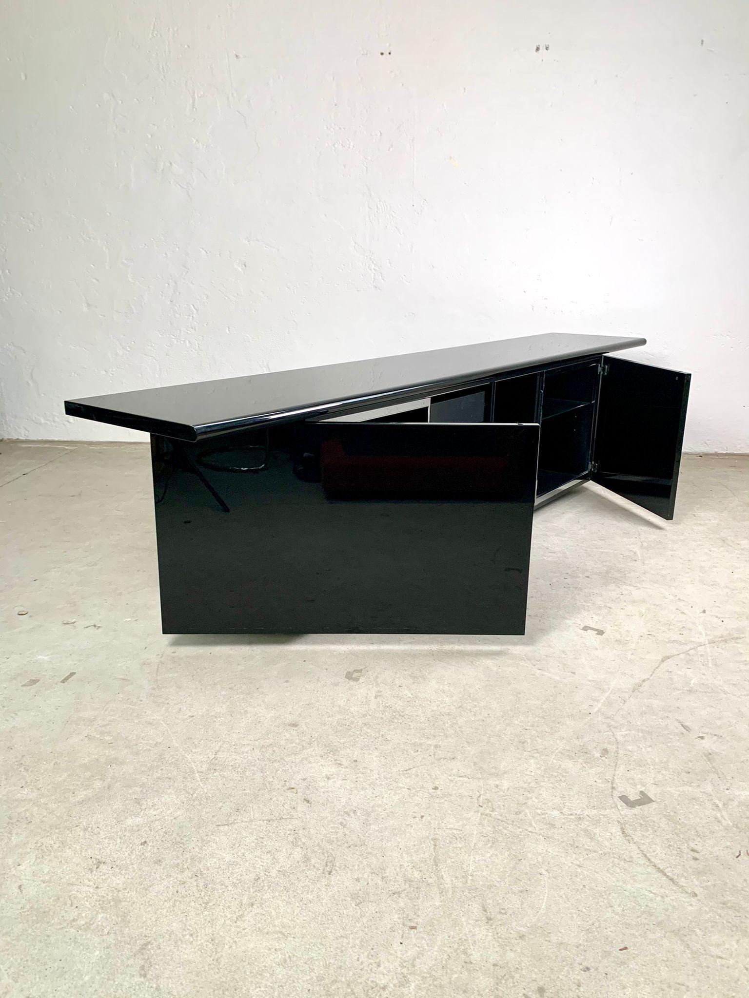 Stoppino and Acerbis, Black lacquered two-door storage sideboard, 1977 2