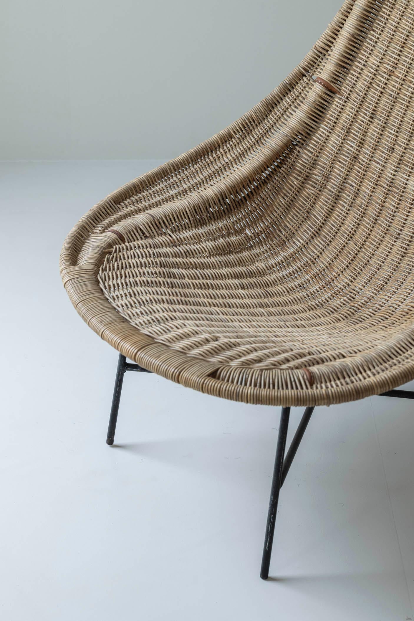 ‘Stora Kraal’ lounge chair by Kerstin Hörlin-Holmquist, Sweden 1950s In Good Condition In Antwerp, BE