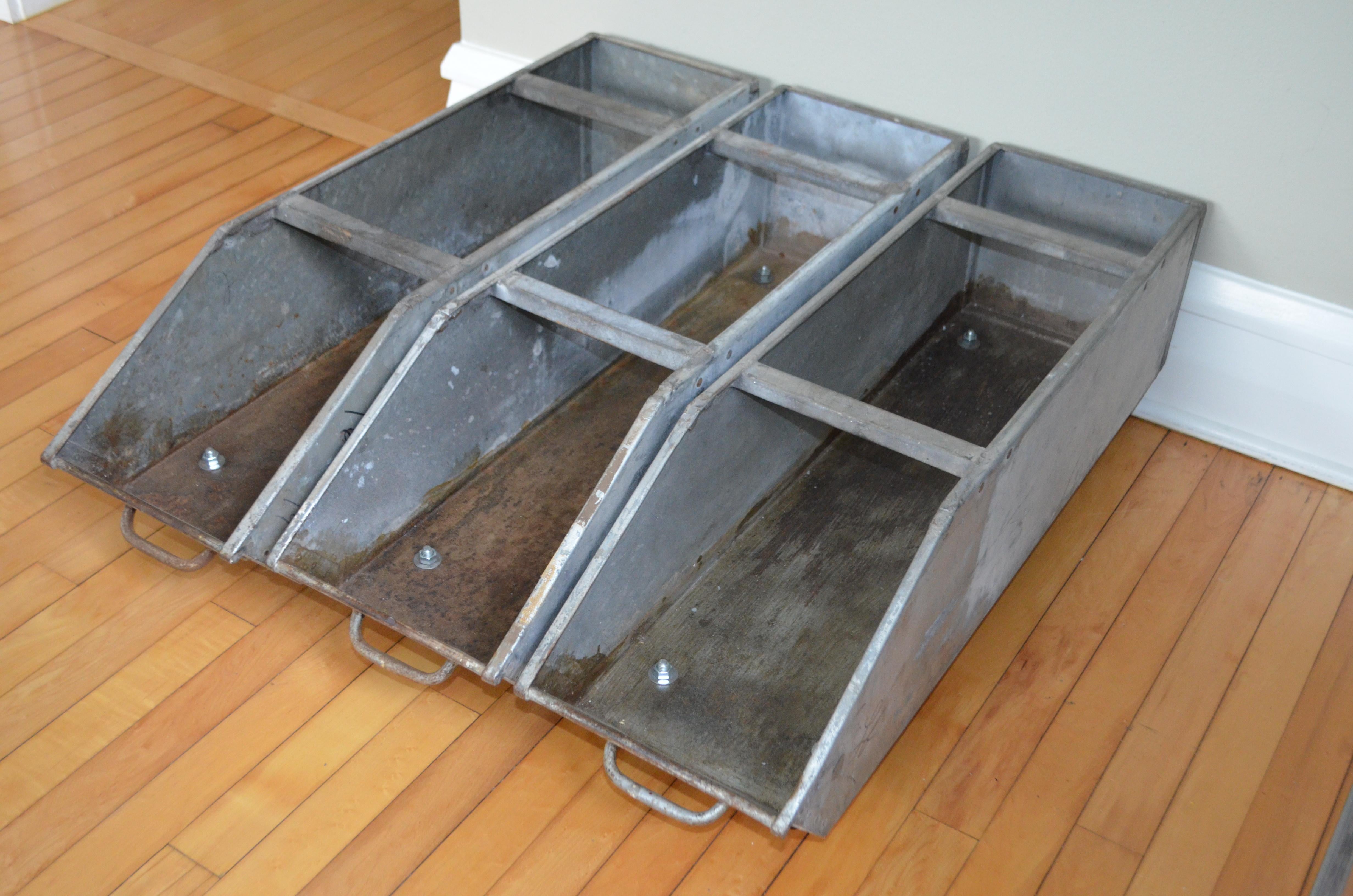 metal bins on wheels