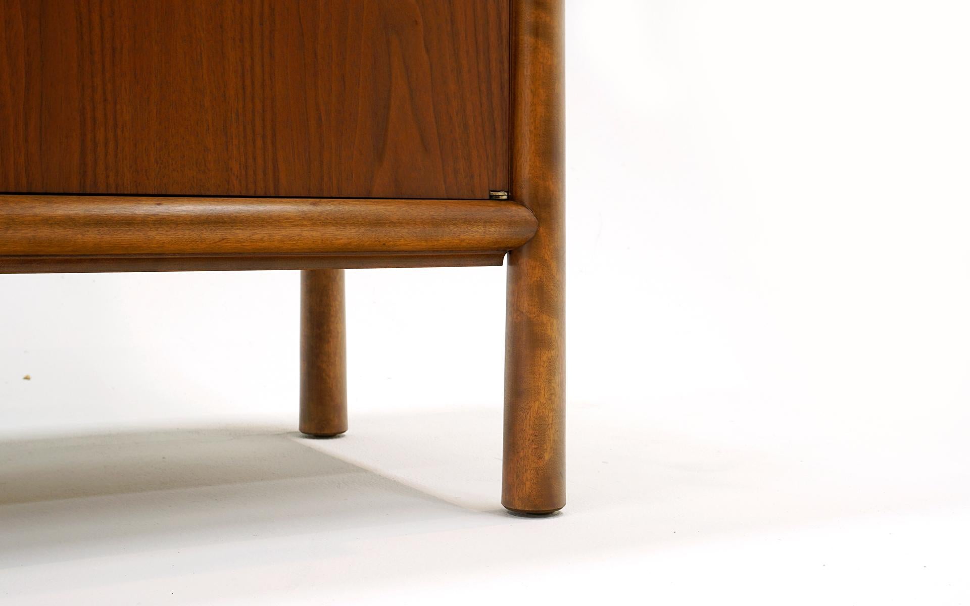 Storage Cabinet Credenza by Robsjohn-Gibbings for Widdicomb. Walnut. Excellent. For Sale 4