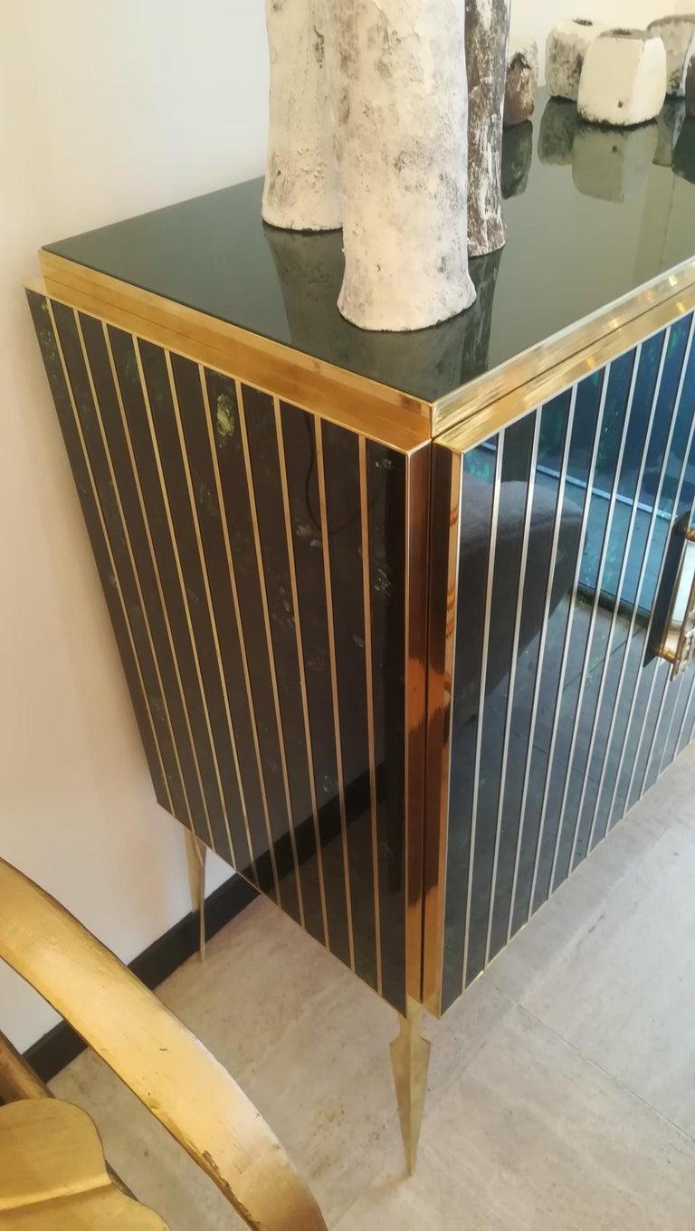 Storage Cabinet in Murano Glass and Brass For Sale 5