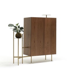 Storage unit Mogg Ikebana design Uto Balmoral - Chestnut veneer and bronze