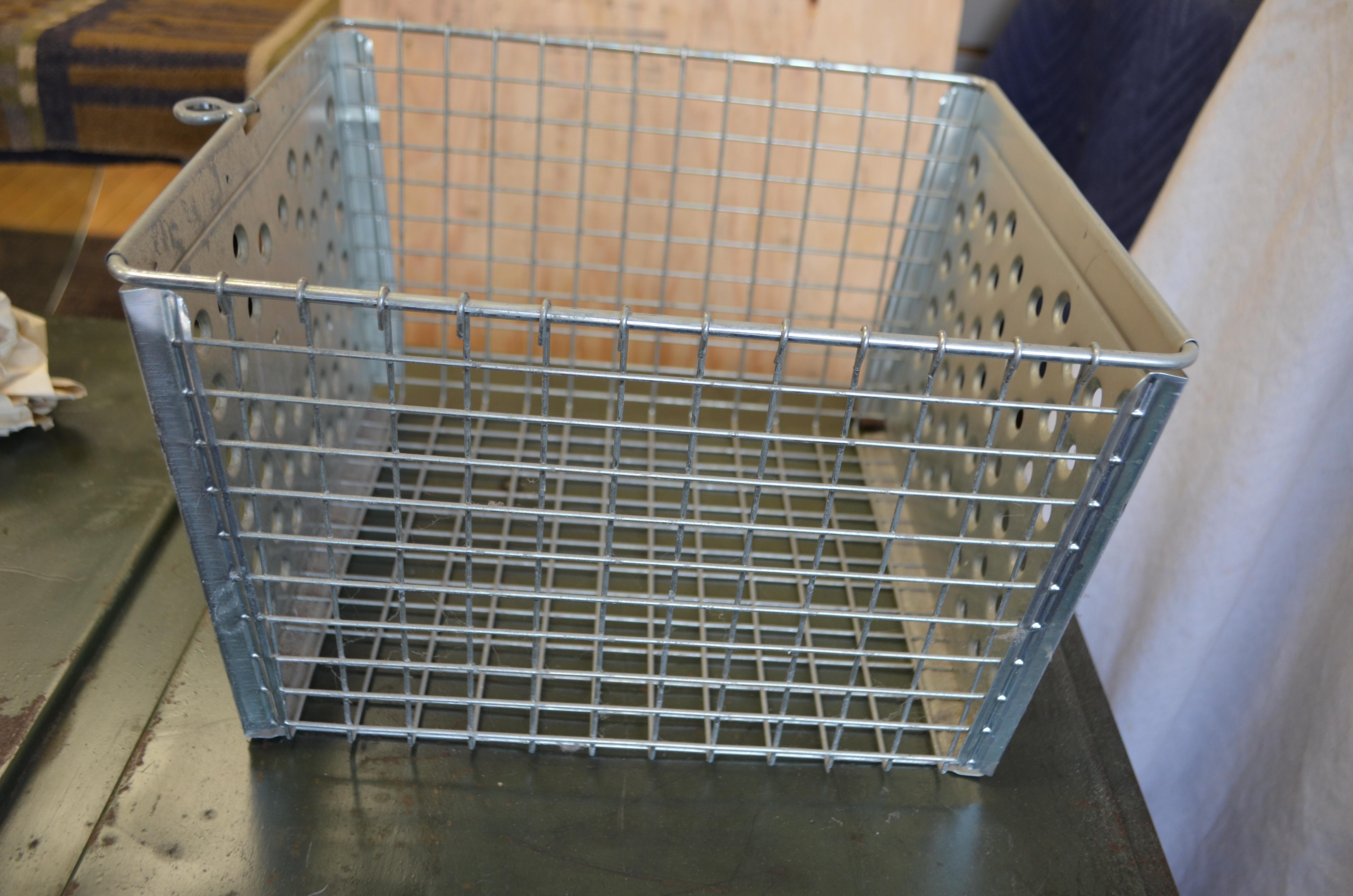 Storage Unit of 21 Swim Locker Wire Baskets on Wheeled Steel Rack For Sale 11