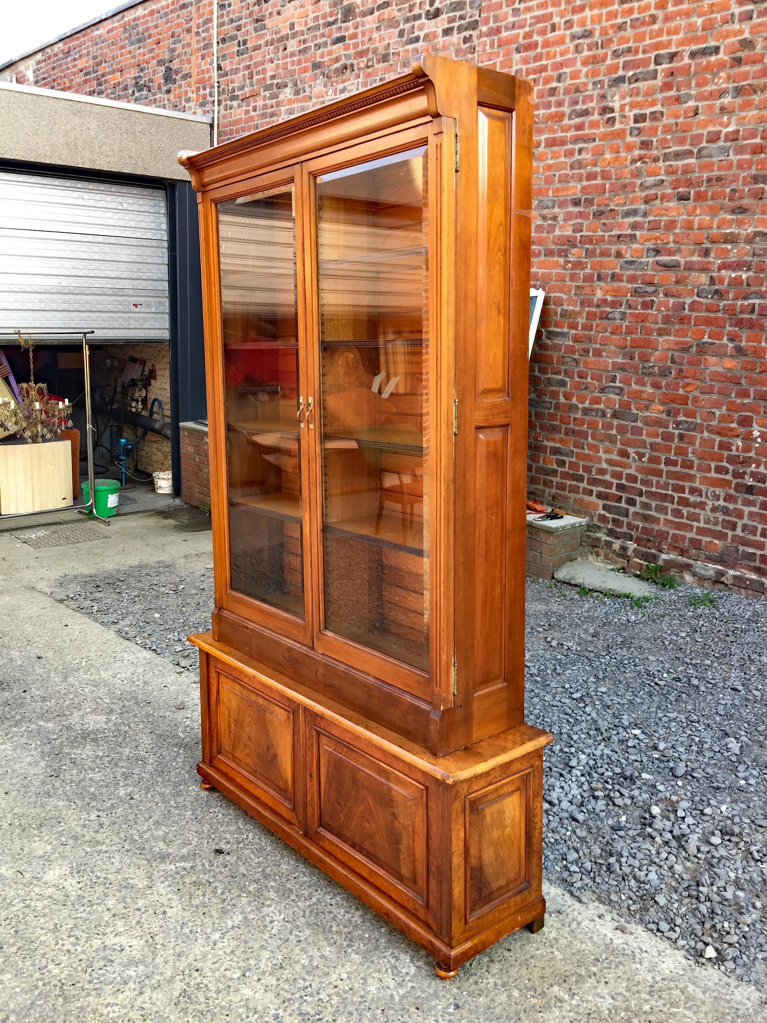 Oak Storage Unit or Library in American Walnut, circa 1900 For Sale