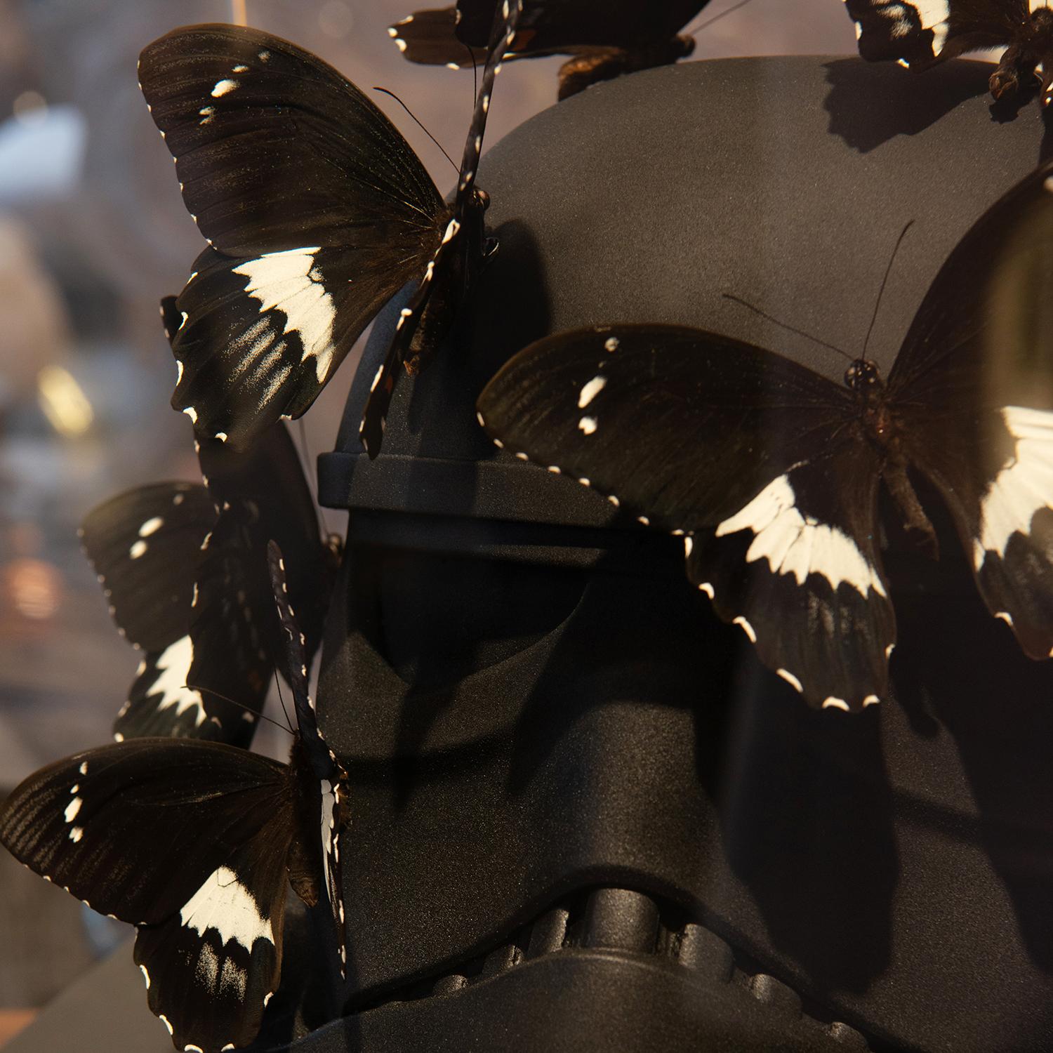 Escultura Stormtrooper Casco Negro Mariposas en Nuevo estado para la venta en Paris, FR