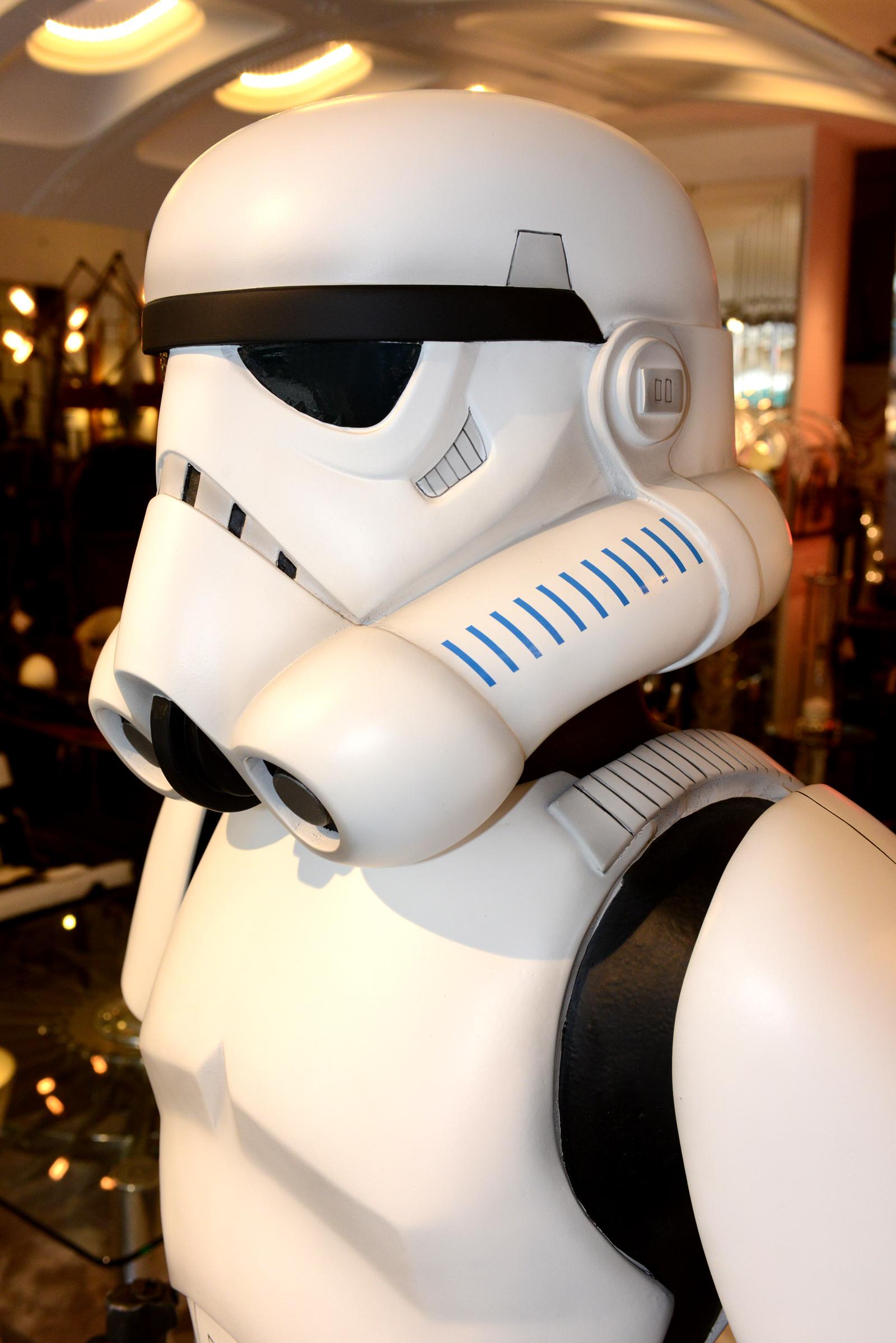 American Stormtrooper Straight Arm Life-Size Star Wars Licensed Figure Limited Edition For Sale