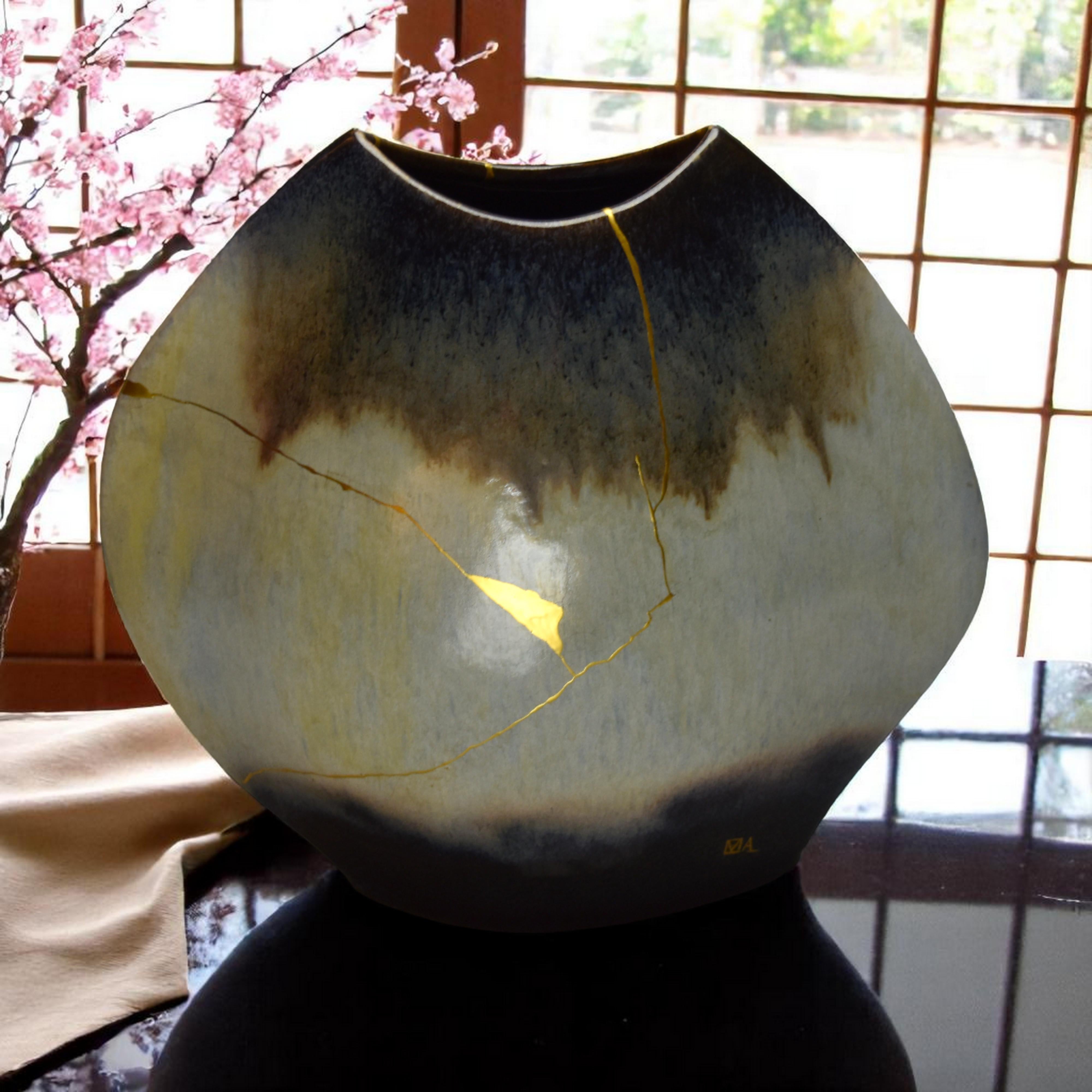 Vaso in gres Stormy Sky, Opera Love Quote Kintsugi In condizioni ottime in vendita a MEAUX, FR
