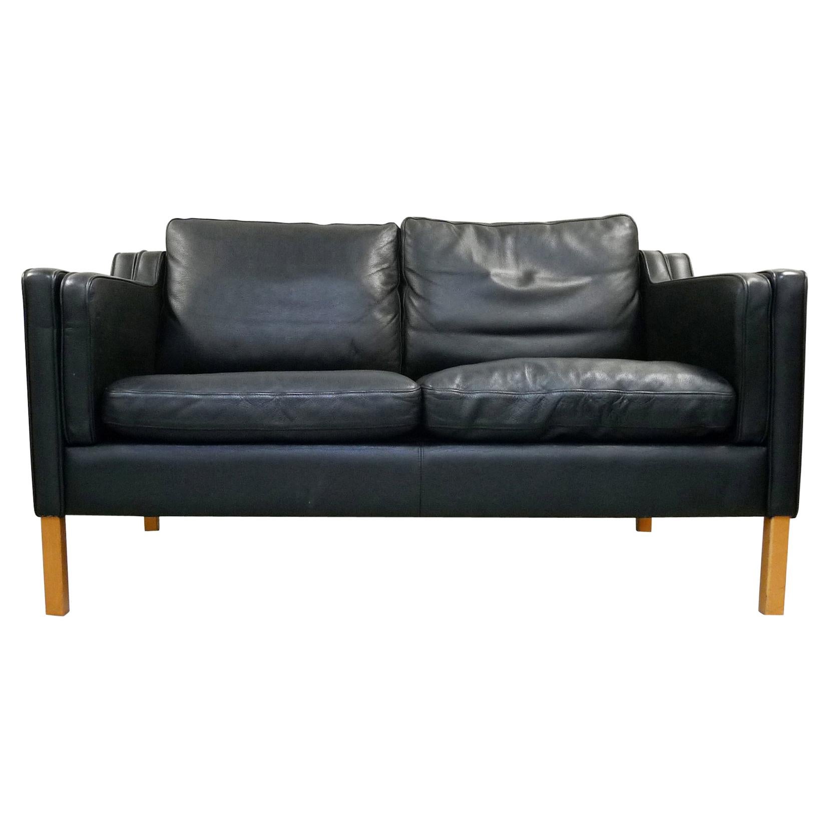 Stouby Black Leather Settee in the Style of Børge Mogensen