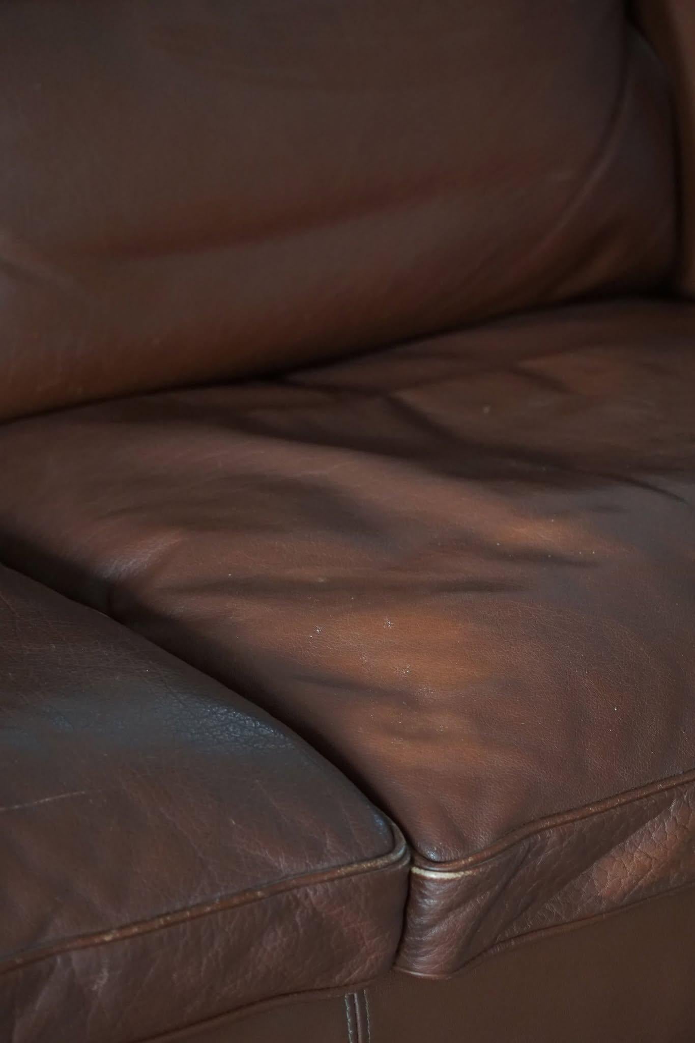 Stouby Møbelfabrik, Mid Century 3-Seater Sofa in Brown Leather, Made in 1970s For Sale 3