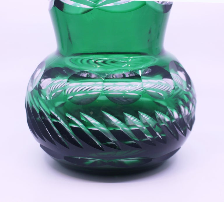 Stourbridge Glass Green Overlay Crystal Splayed Baluster Vase In Good Condition For Sale In Worcester, Worcestershire