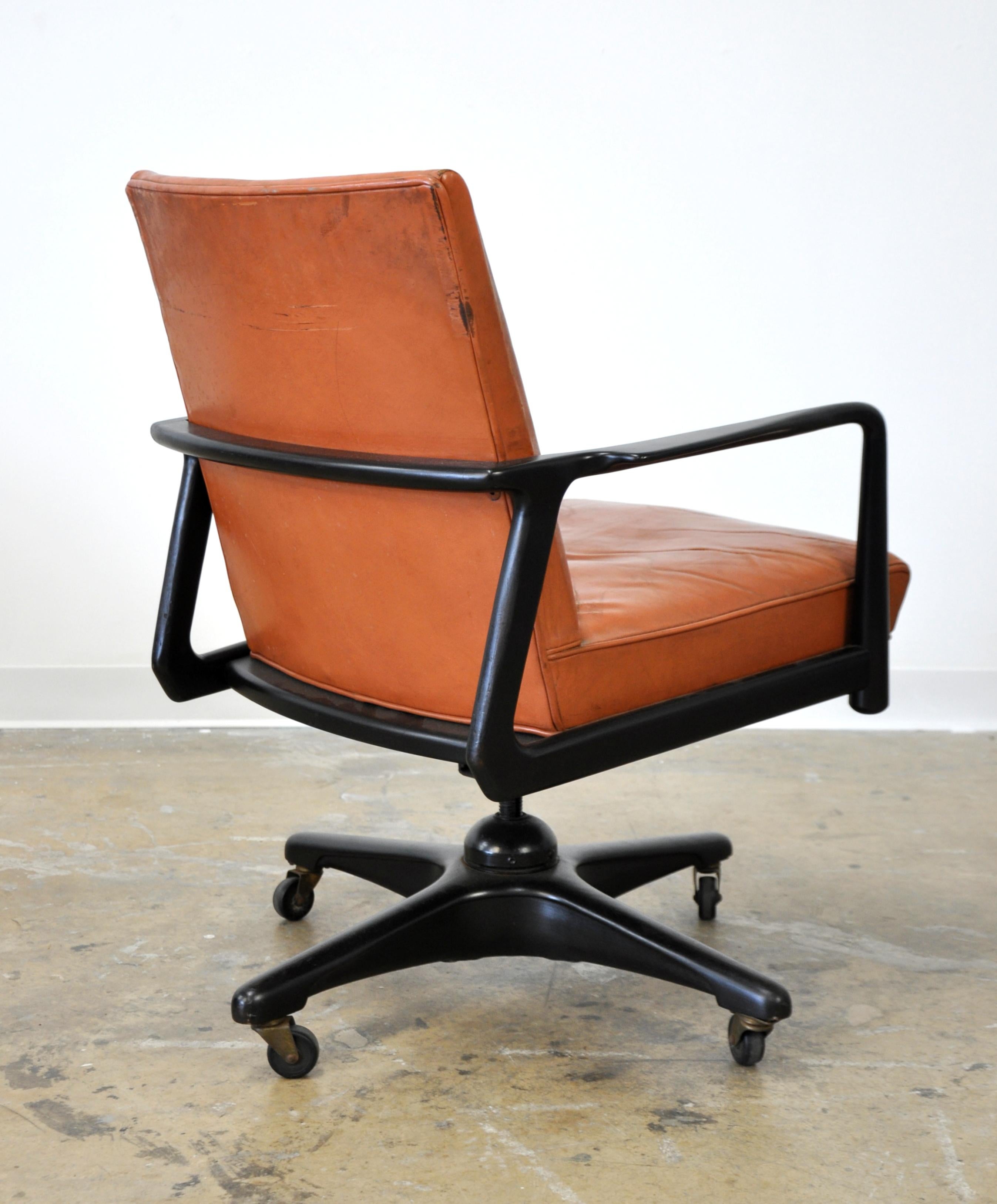 20th Century Stow and Davis Ebonized Walnut and Leather Desk Chair