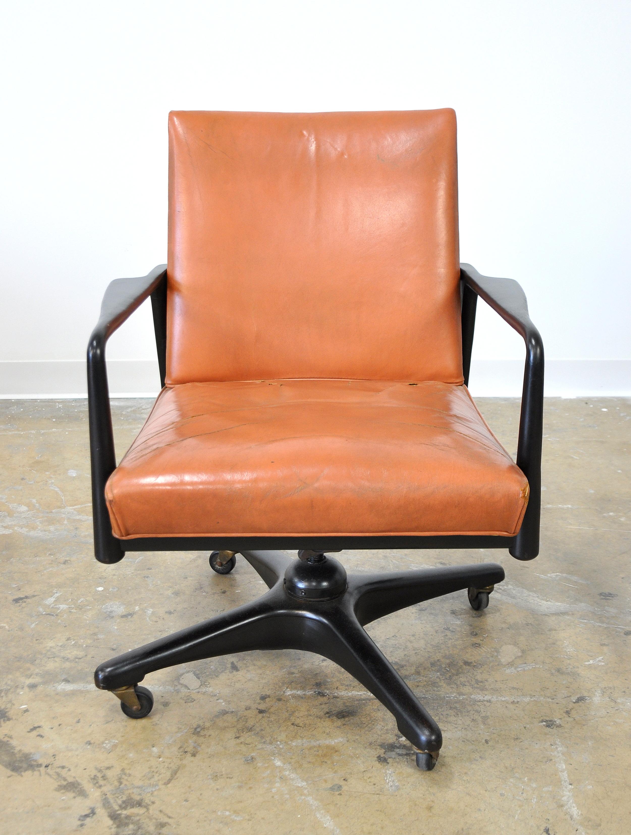 Stow and Davis Ebonized Walnut and Leather Desk Chair 1