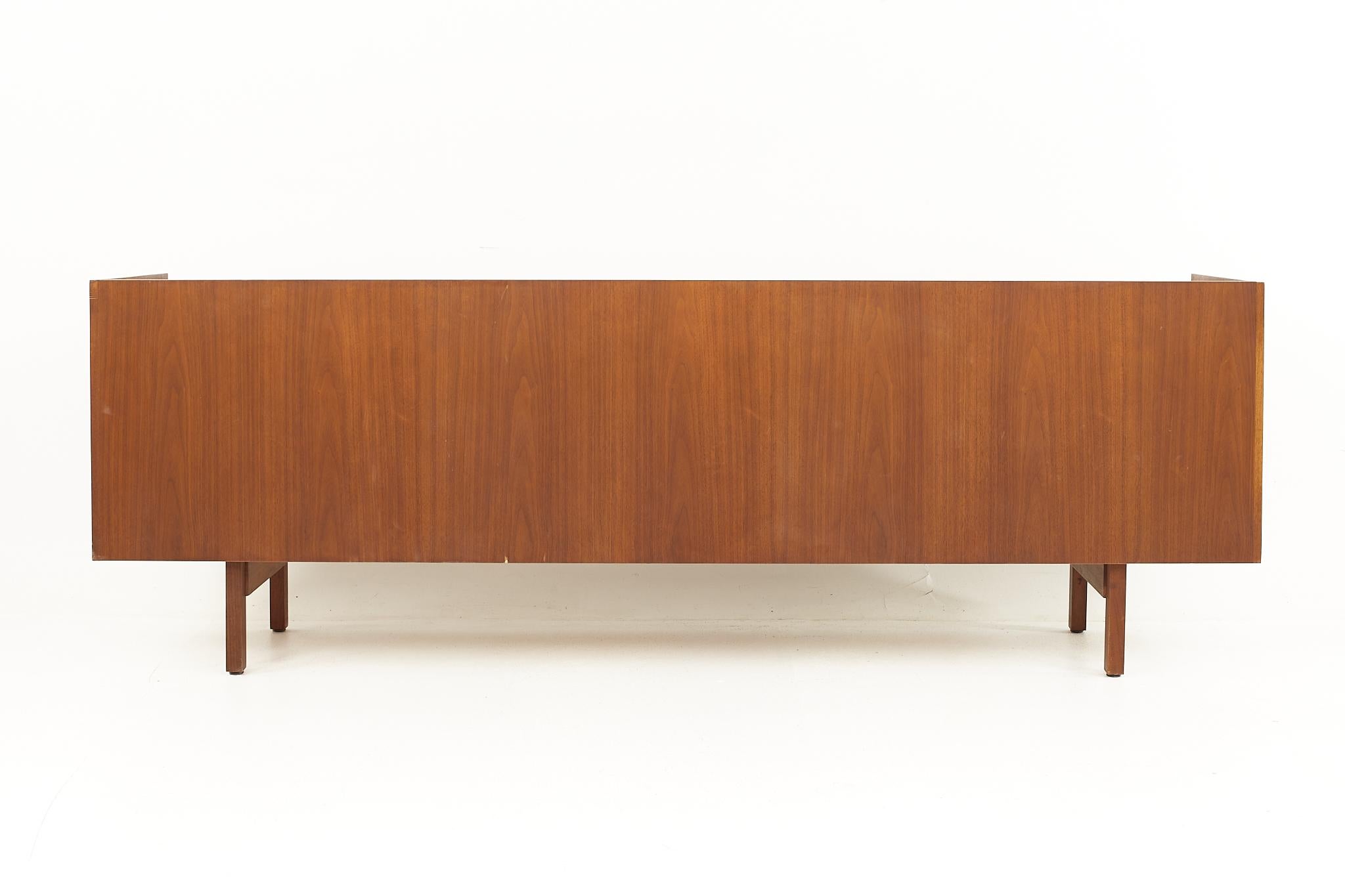 Stow and Davis Mid-Century Walnut and Brass Sideboard Credenza 4