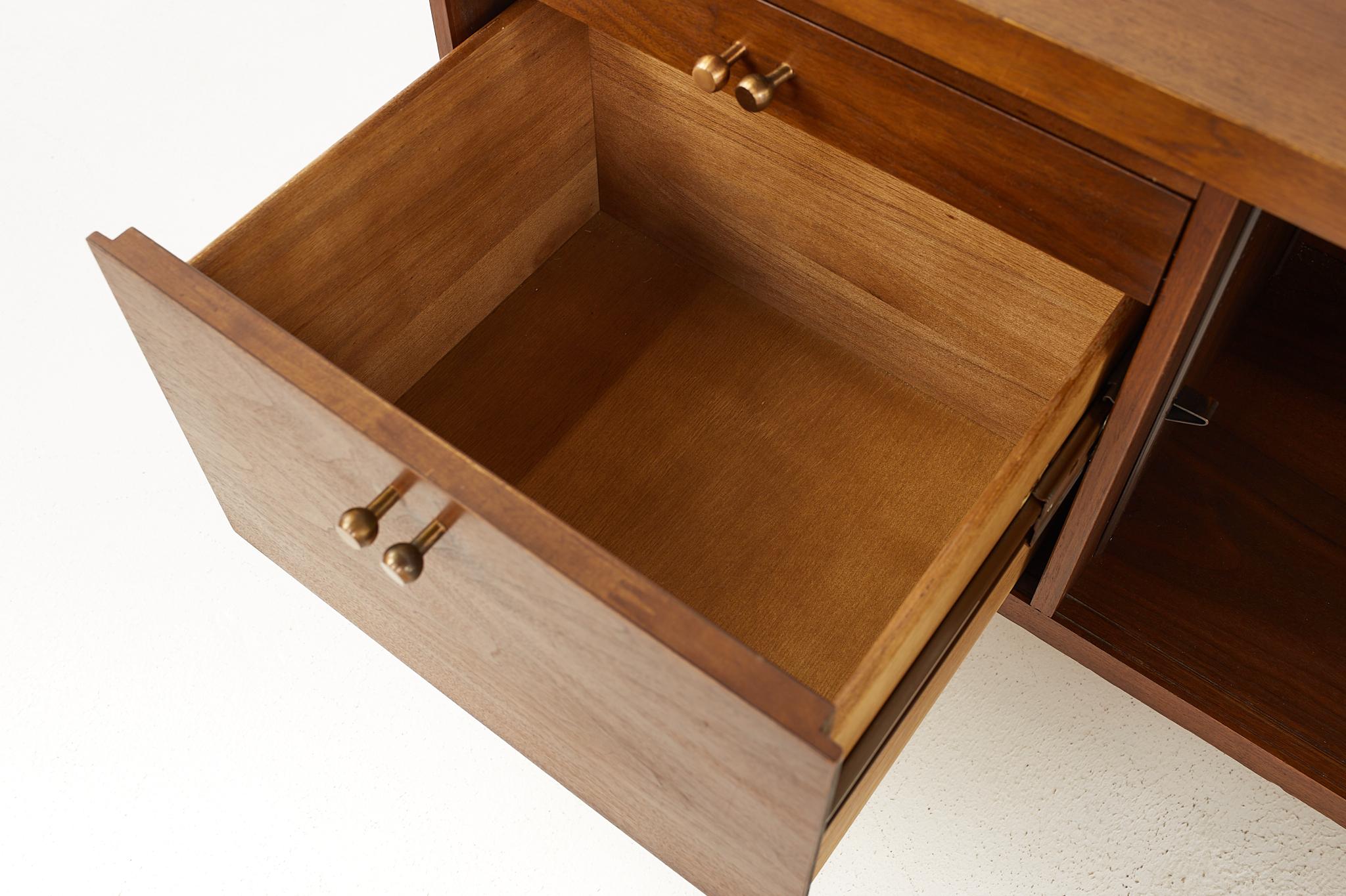 Stow and Davis Mid-Century Walnut and Brass Sideboard Credenza 7