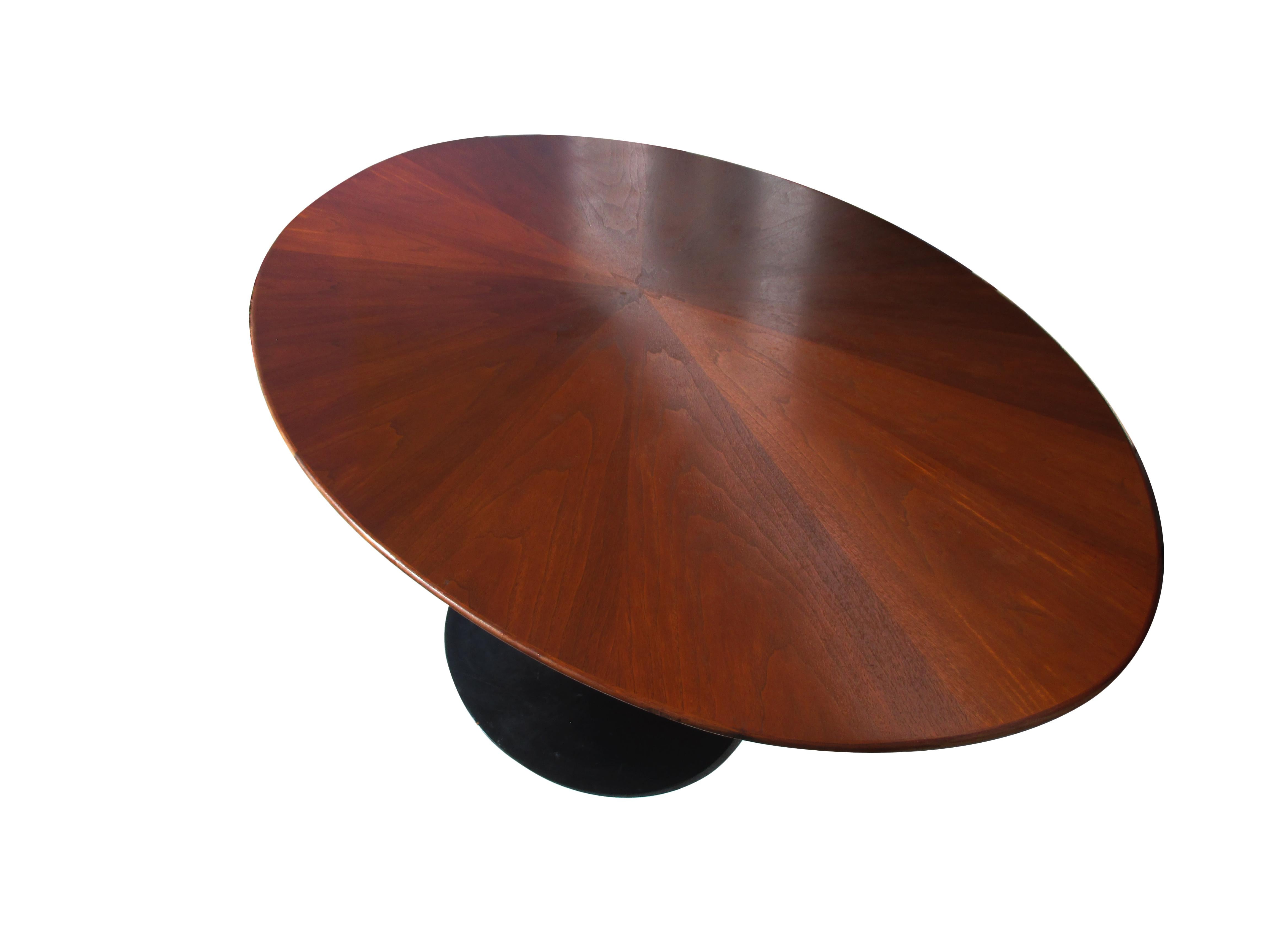 Mid-Century Modern 6ft Borsani Knoll Saarinen Walnut Starburst Table