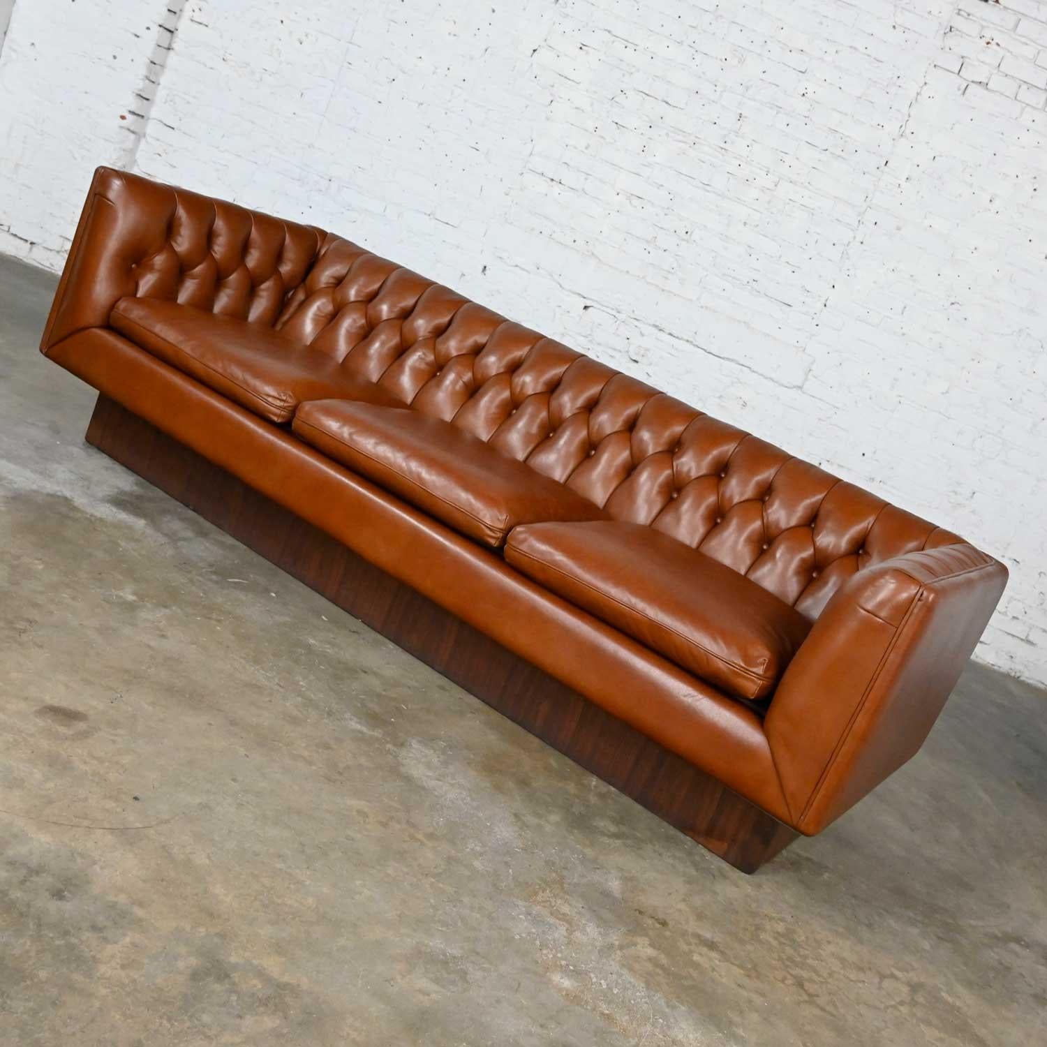 American Stow & Davis Cognac Leather Modern Tuxedo Chesterfield Style Tufted Sofa