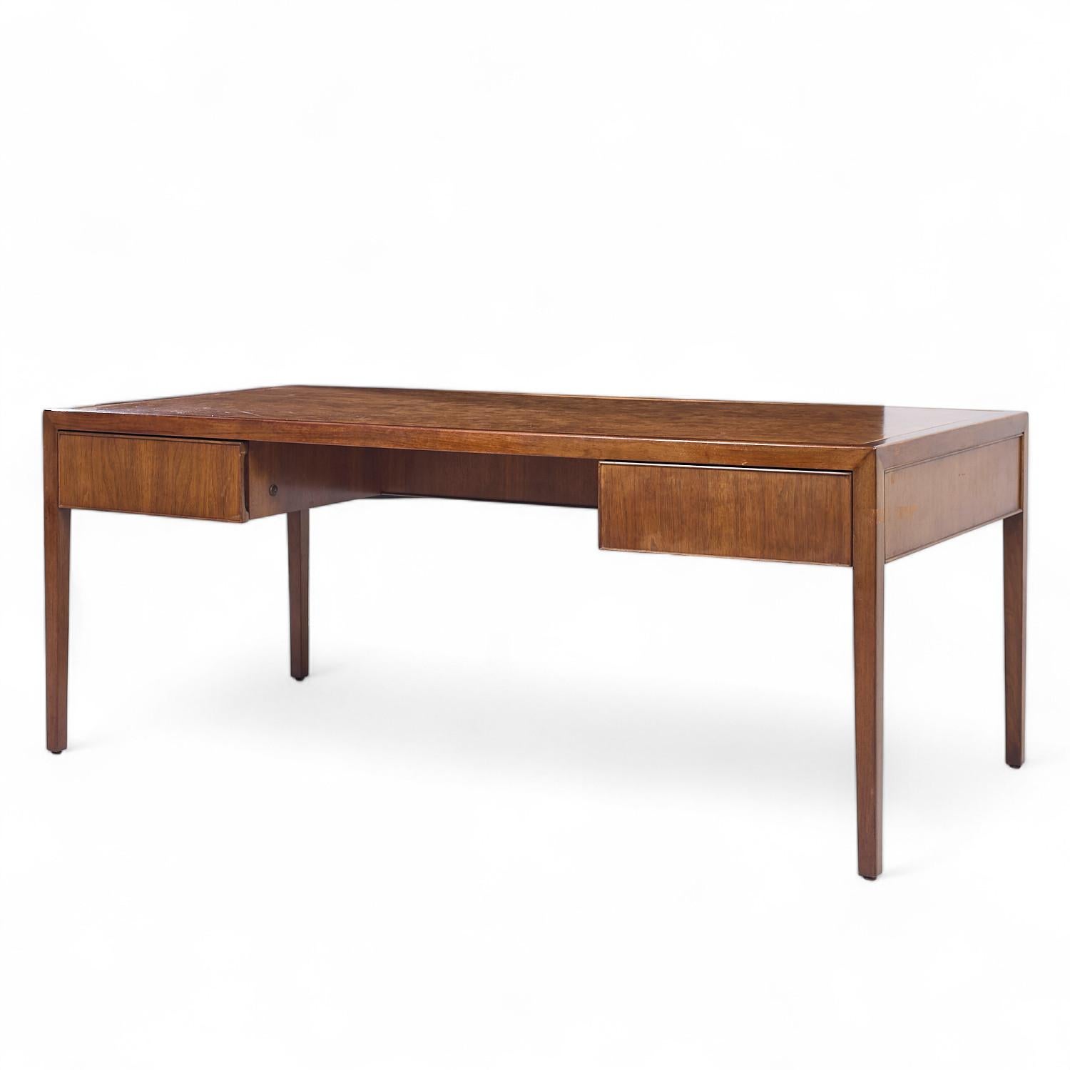 Mid-Century Modern Stow Davis Mid Century Burlwood and Walnut Executive Desk For Sale