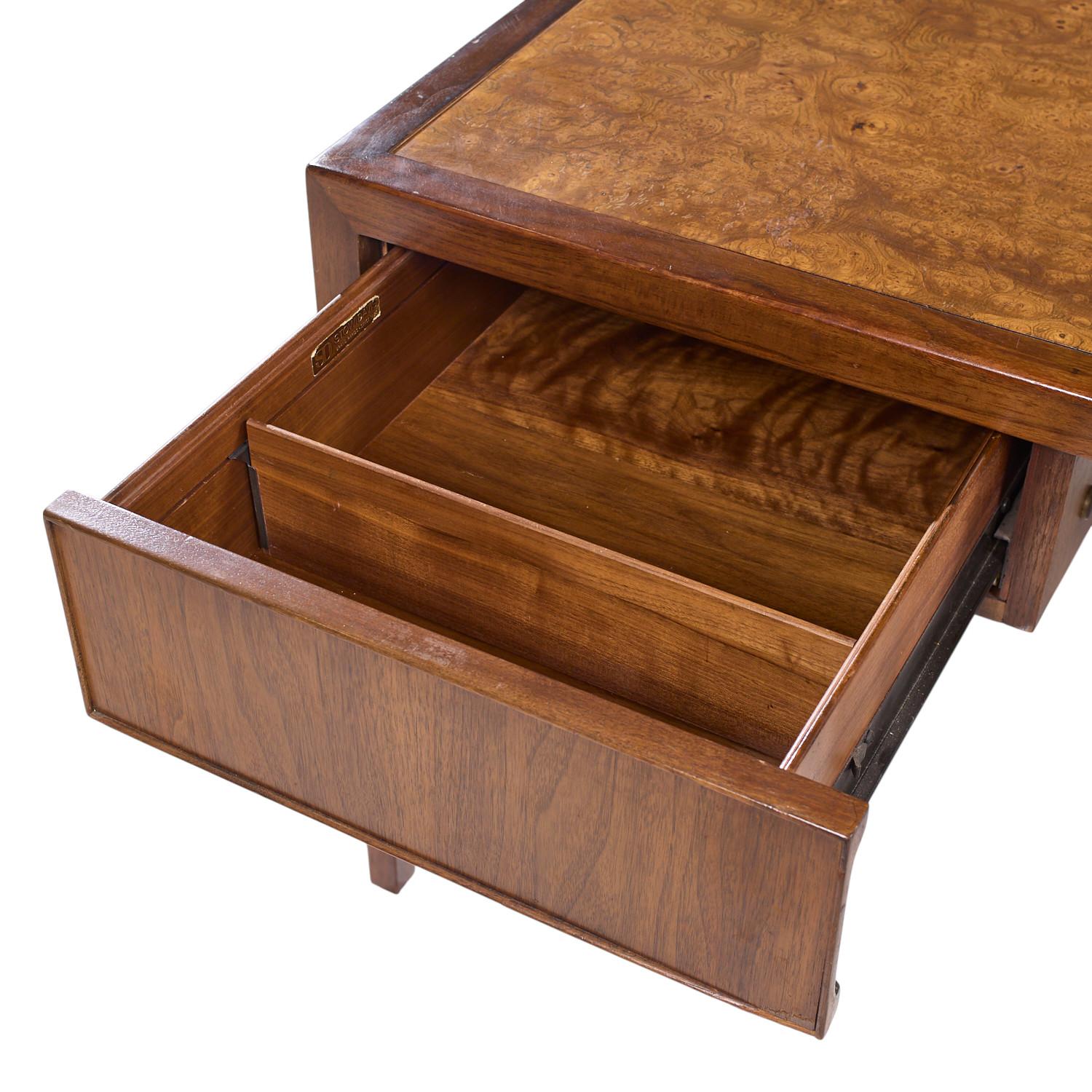 Stow Davis Mid Century Burlwood and Walnut Executive Desk For Sale 1