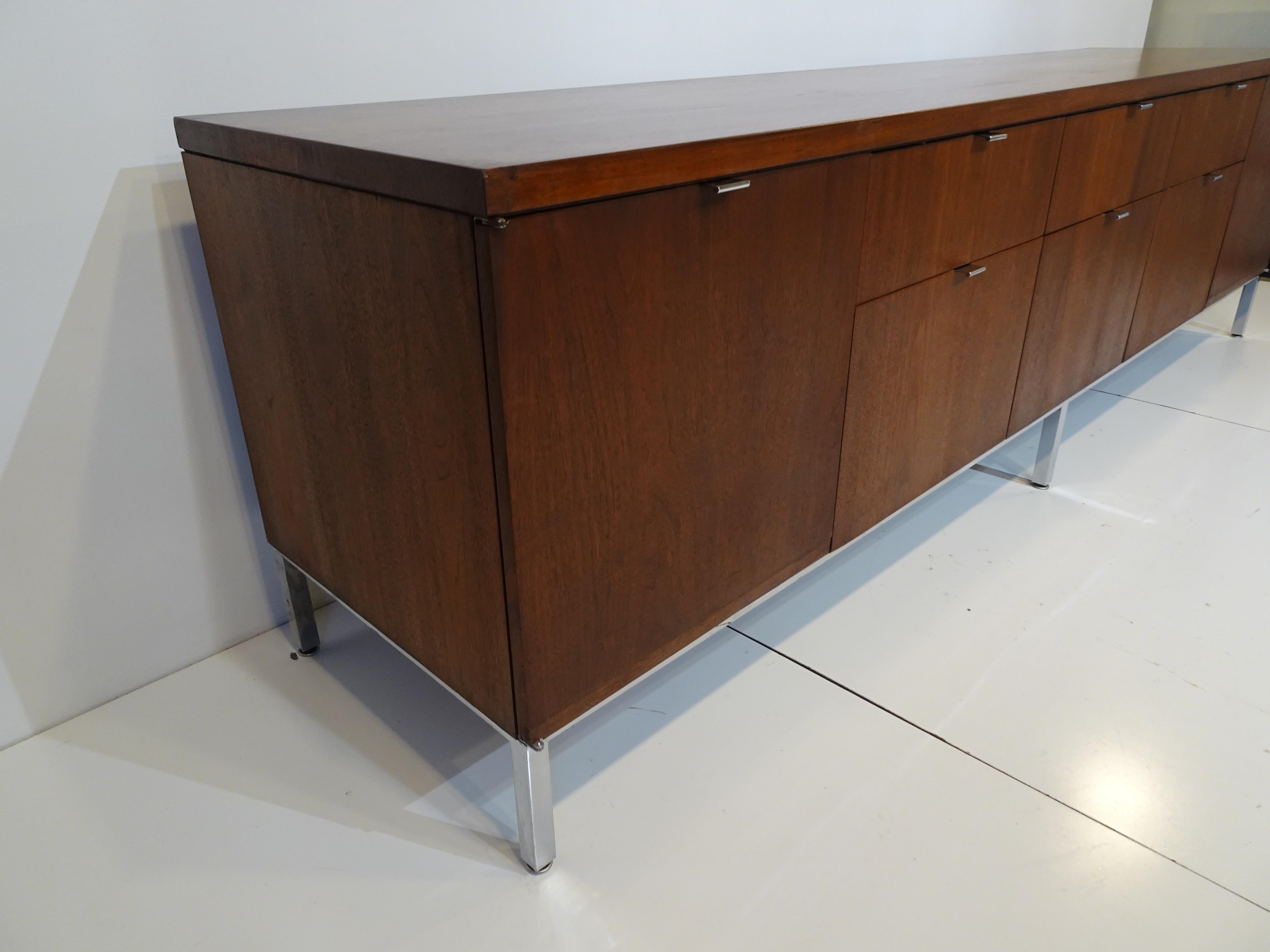 20th Century Stow Davis Walnut Credenza in the Style of Knoll