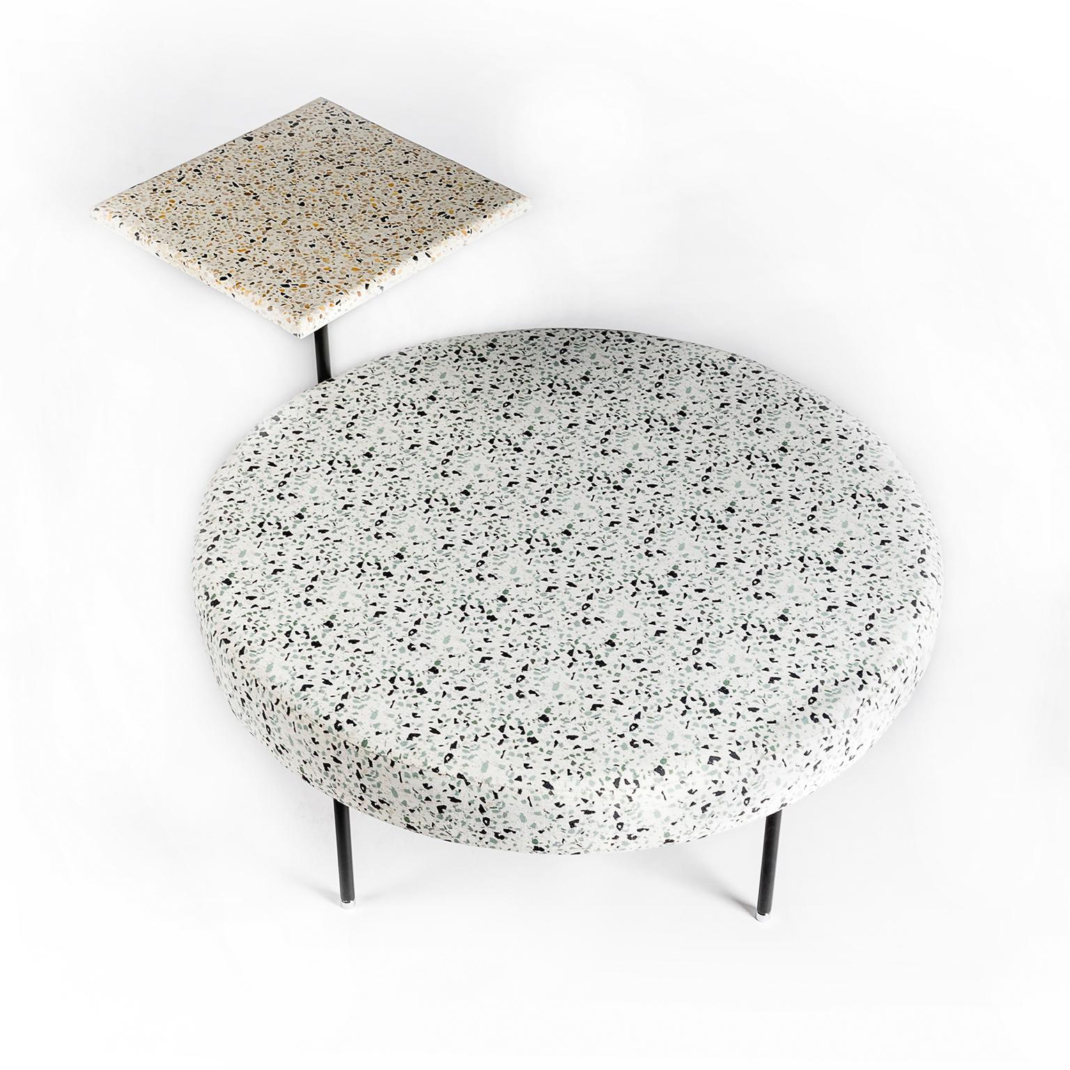 Stracciatella Seat with Table I Contemporary Terrazzo, Steel & Terrazzo Fabric  (21. Jahrhundert und zeitgenössisch) im Angebot