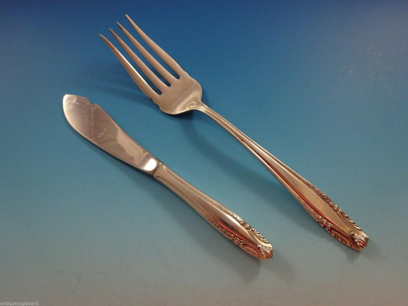 Stradivari by Wallace Sterling Silver Flatware Set for 8 Service 60 Piece Dinner For Sale 2