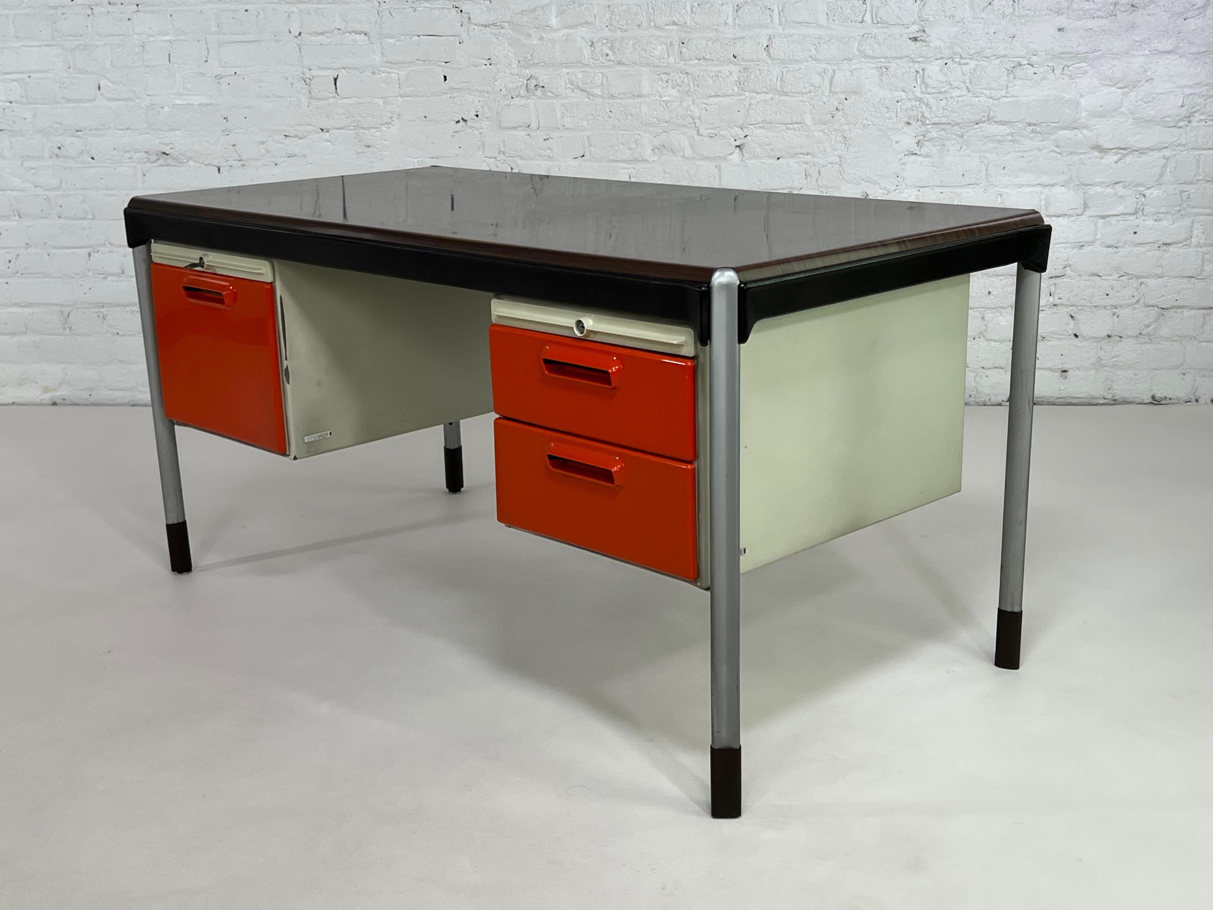 Industrial Strafor and Marc Held 1960s-1970s French Wooden and Metal Rare Executive Desk For Sale