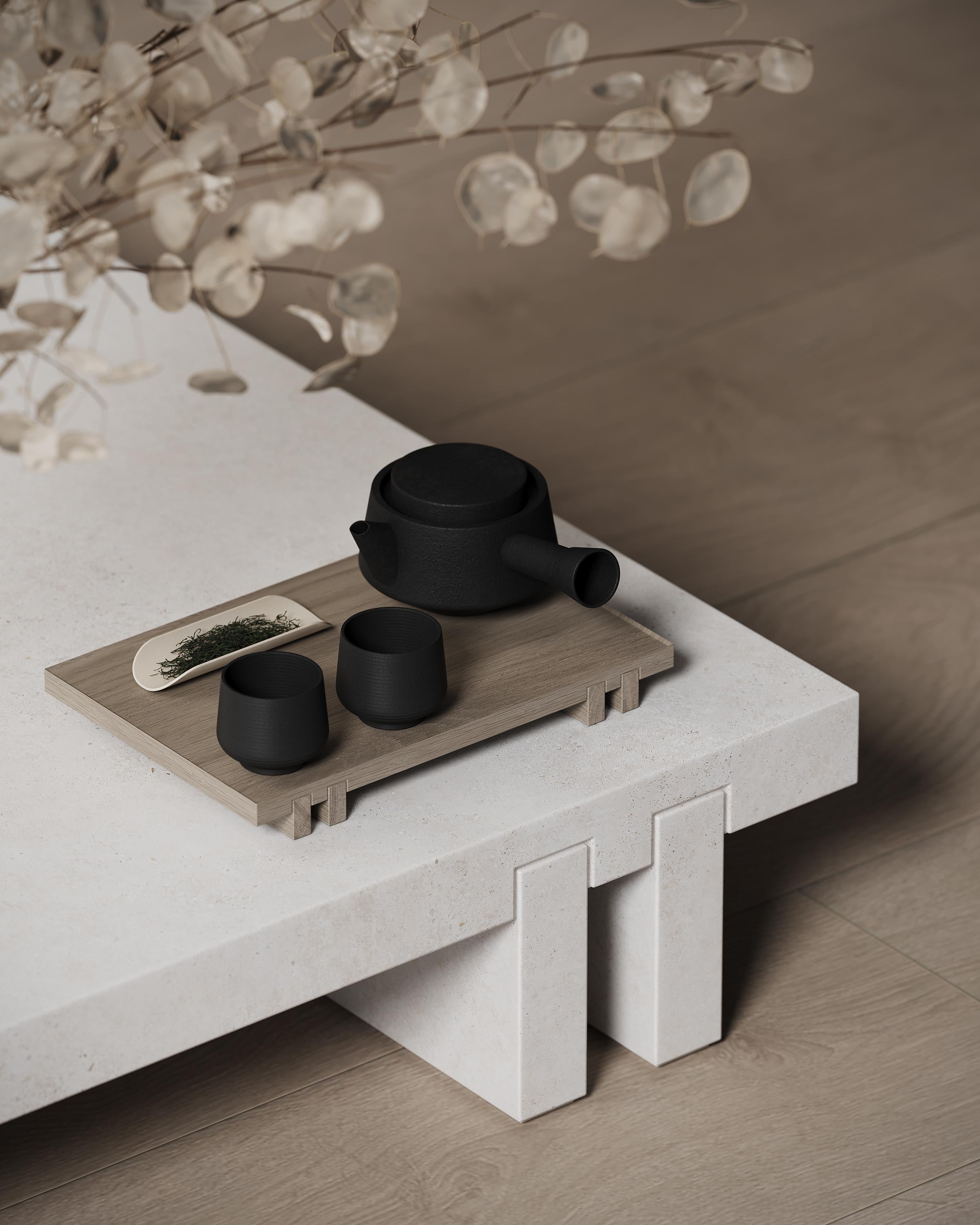 The Straia tray is the first element of our Articles Collection. These articles are intended to enhance daily routines by beautifying the most mundane activities. The tray is an extension of the Intersekt line, approached in small scale. Following