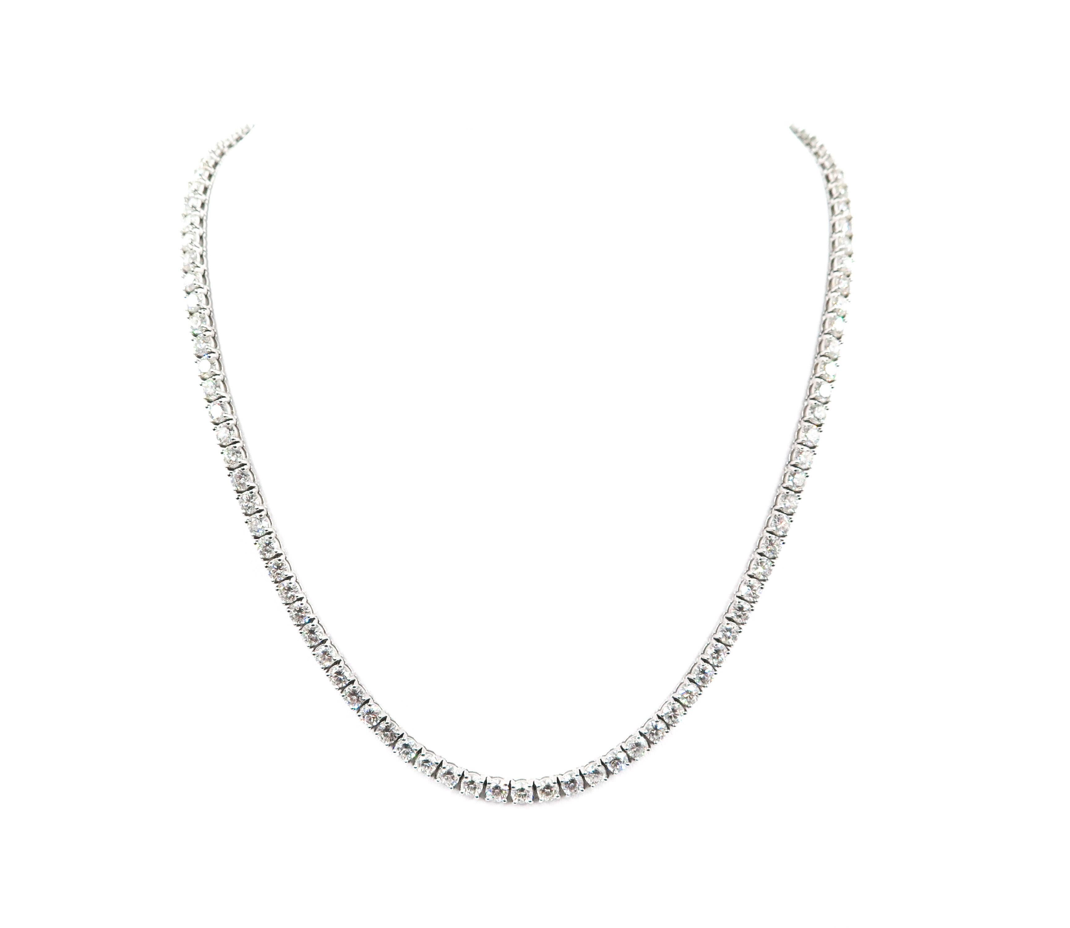 Timeless elegance and everlasting sparkle meet in this stunning tennis necklace in 18K white gold and adorned with 110 perfectly calibrated round brilliant cut diamonds weighing in total 16.25 carats, H color, VS-SI1 in clarity.
This gorgeous