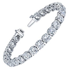 Bracelet ligne droite avec diamants ronds et brillants