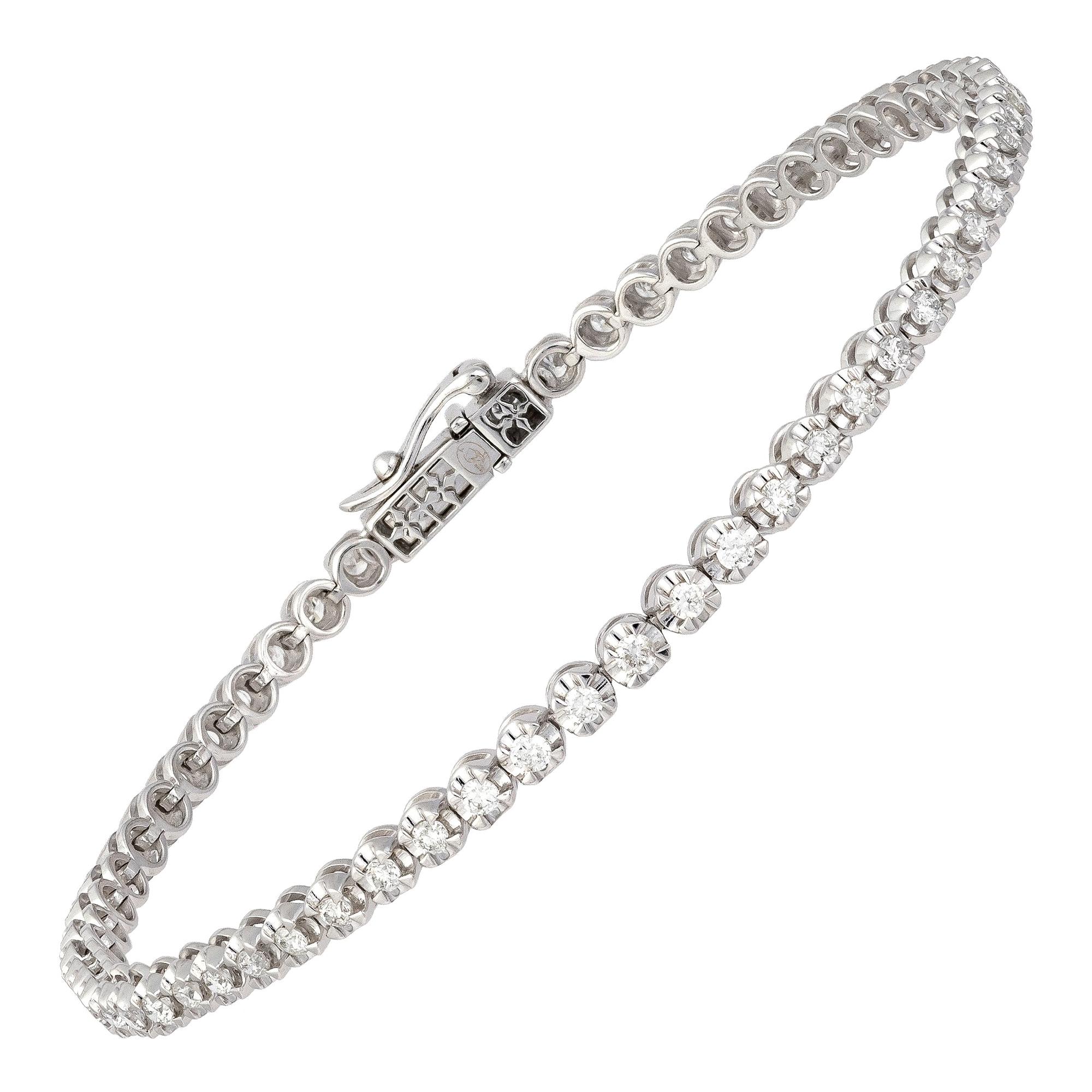 Straight Line Setting Tennis Bracelet 18K White Gold Diamond for Her For Sale