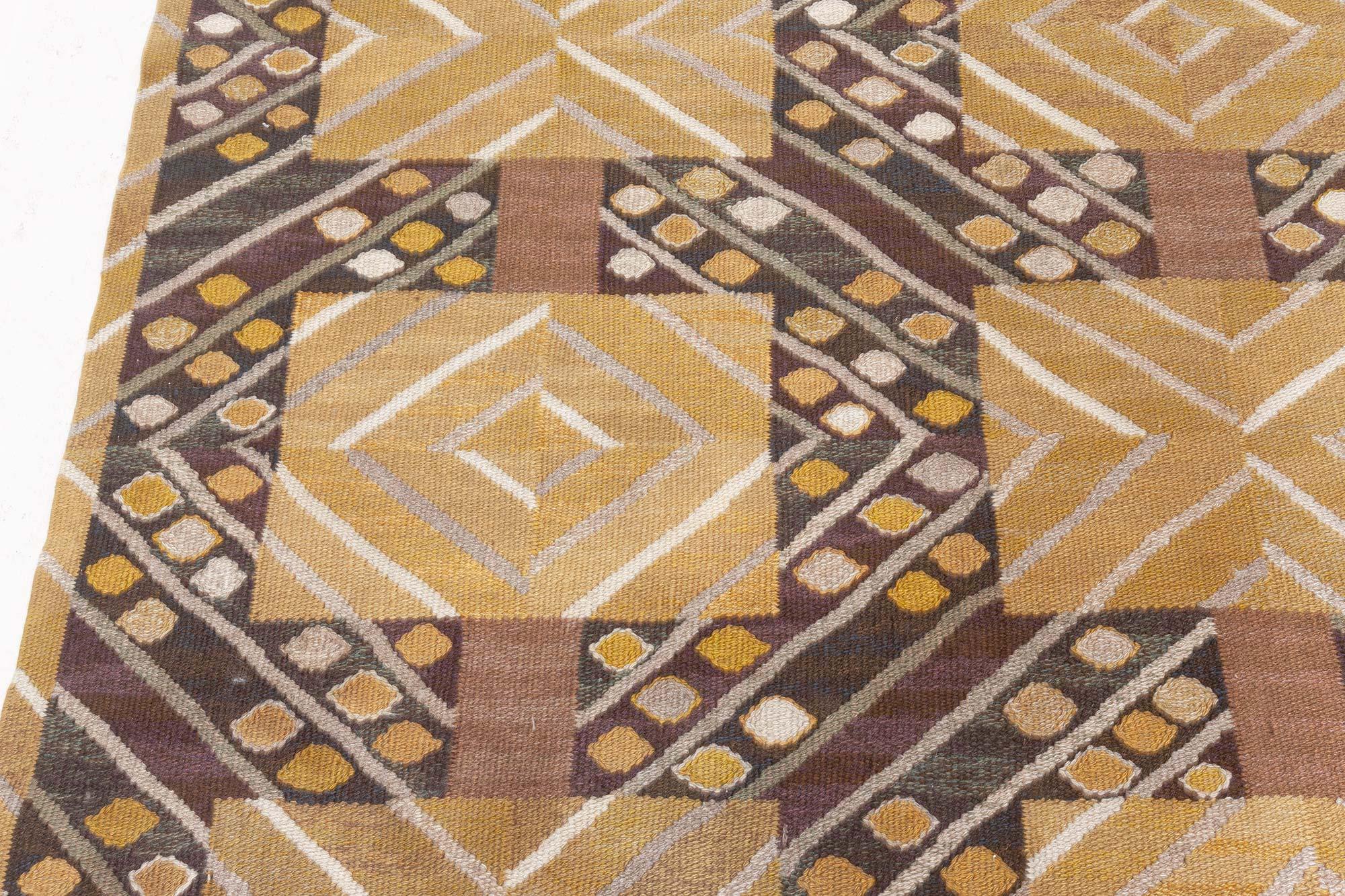 Strålar Gul Schwedischer Flachgewebe-Teppich von Marianne Richter, 1950er Jahre (Handgewebt) im Angebot