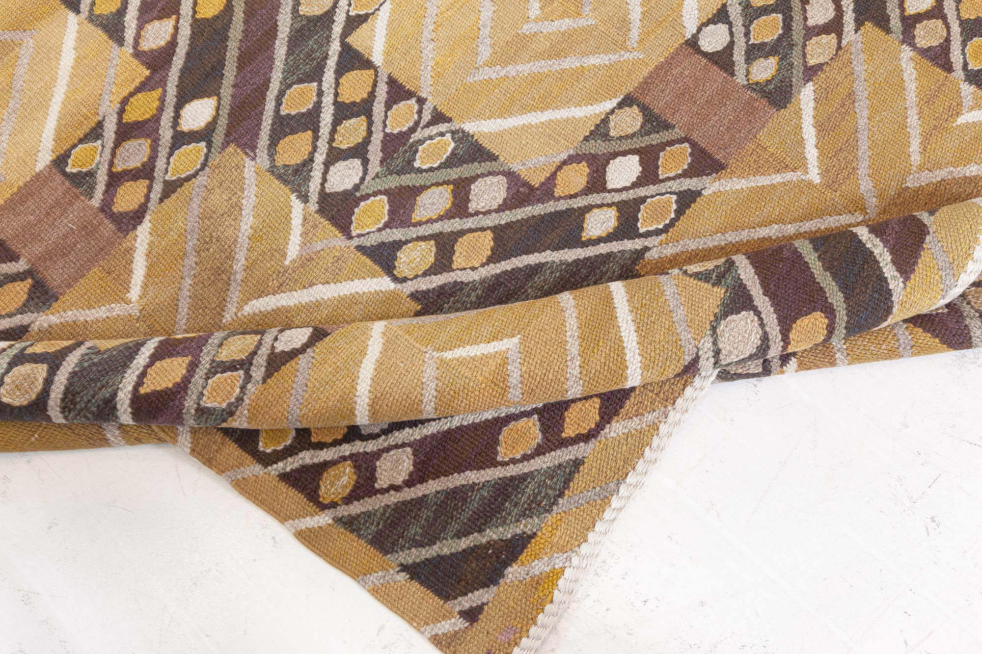 Strålar Gul Schwedischer Flachgewebe-Teppich von Marianne Richter, 1950er Jahre (20. Jahrhundert) im Angebot