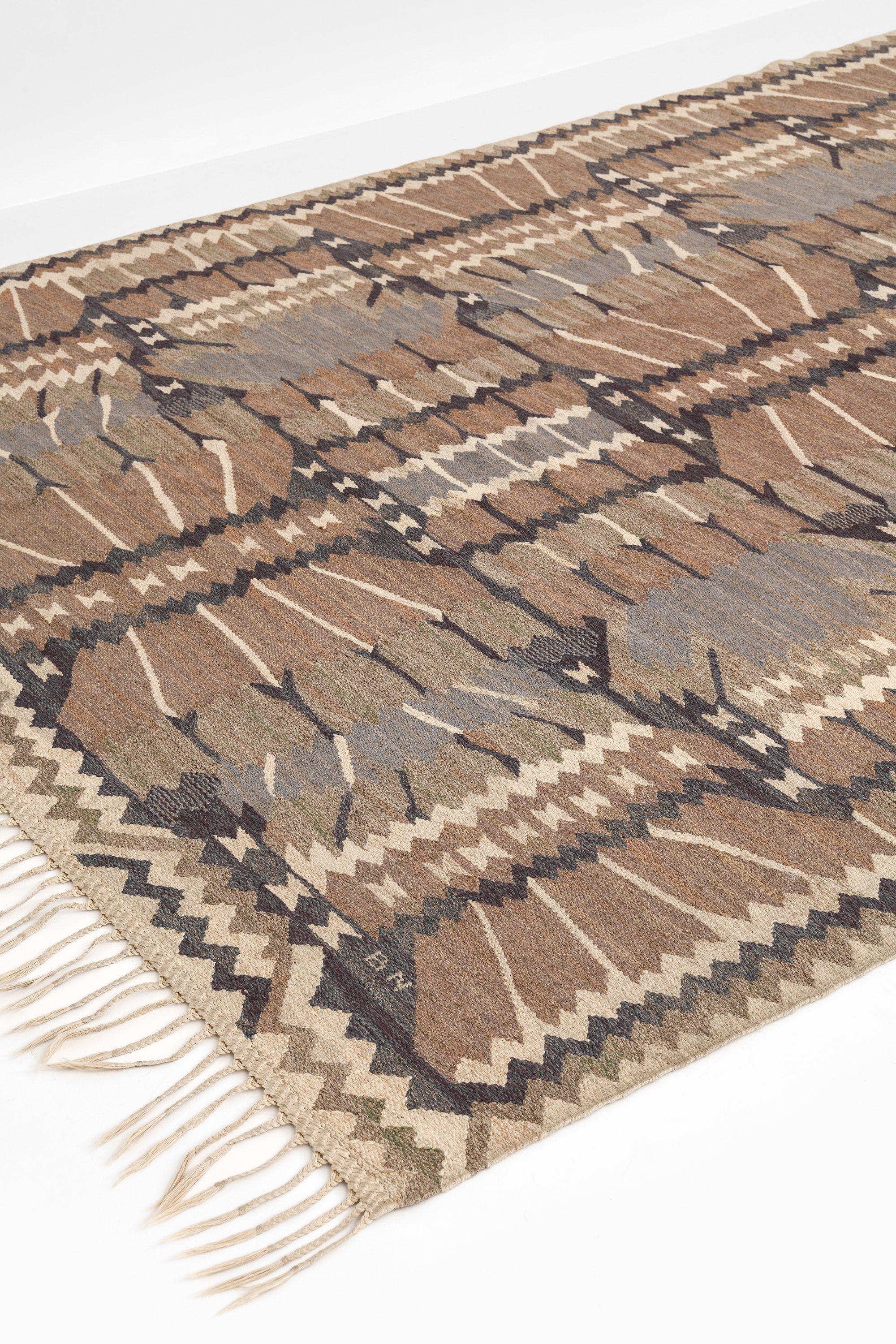Scandinavian Modern ‘Strålblomman Grå’ Carpet by Barbro Nilsson, 1952 For Sale