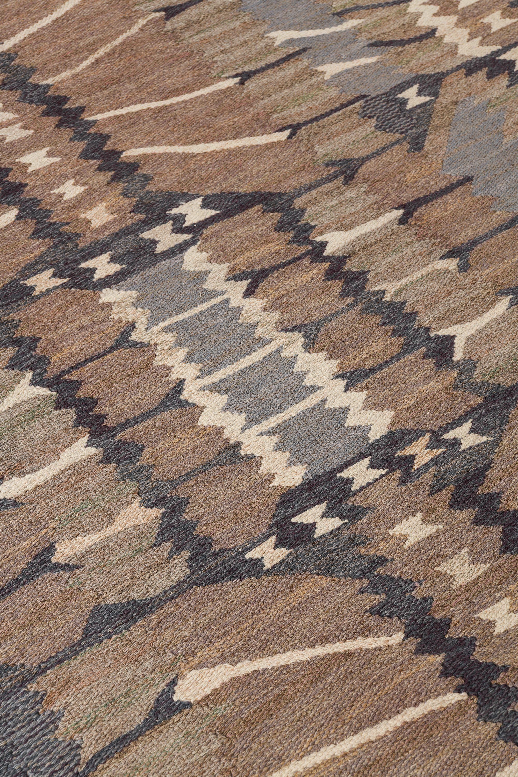 ‘Strålblomman Grå’ Carpet by Barbro Nilsson, 1952 In Good Condition For Sale In Limhamn, Skåne län