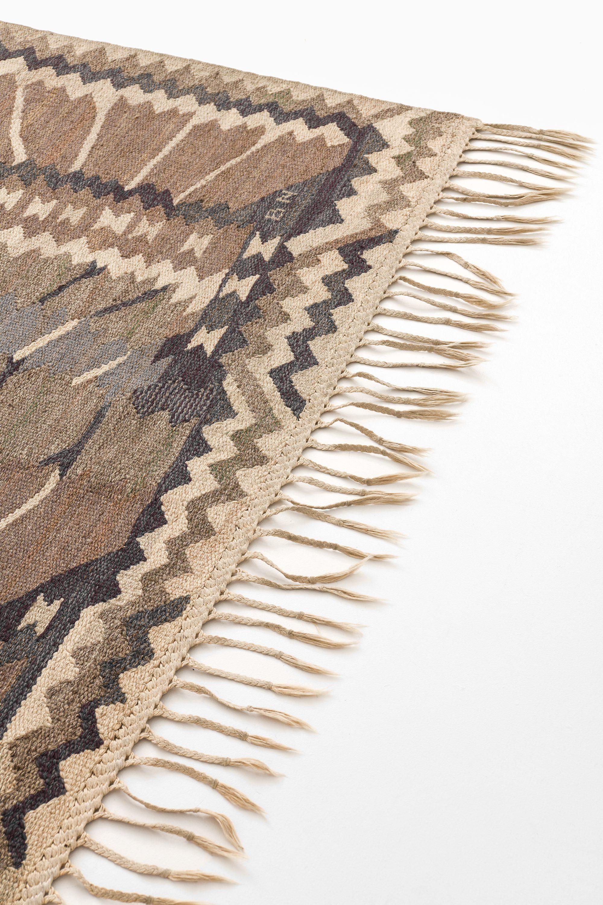 ‘Strålblomman Grå’ Carpet by Barbro Nilsson, 1952 For Sale 1