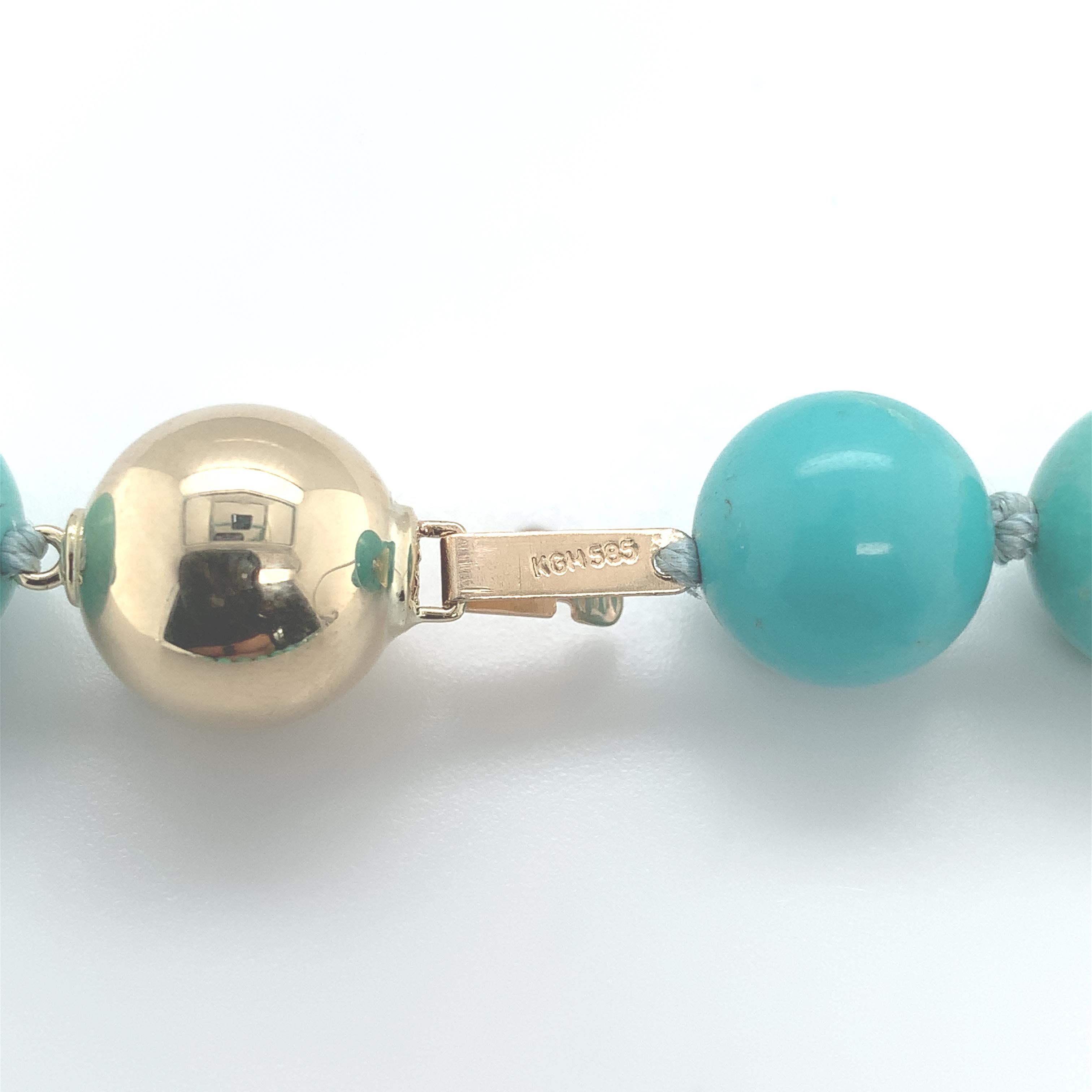 Collier de perles de turquoise Kingman de 12 mm avec fermoir 14K Excellent état - En vente à Big Bend, WI