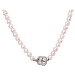 Strand of Akoya Cultured Saltwater Pearls
