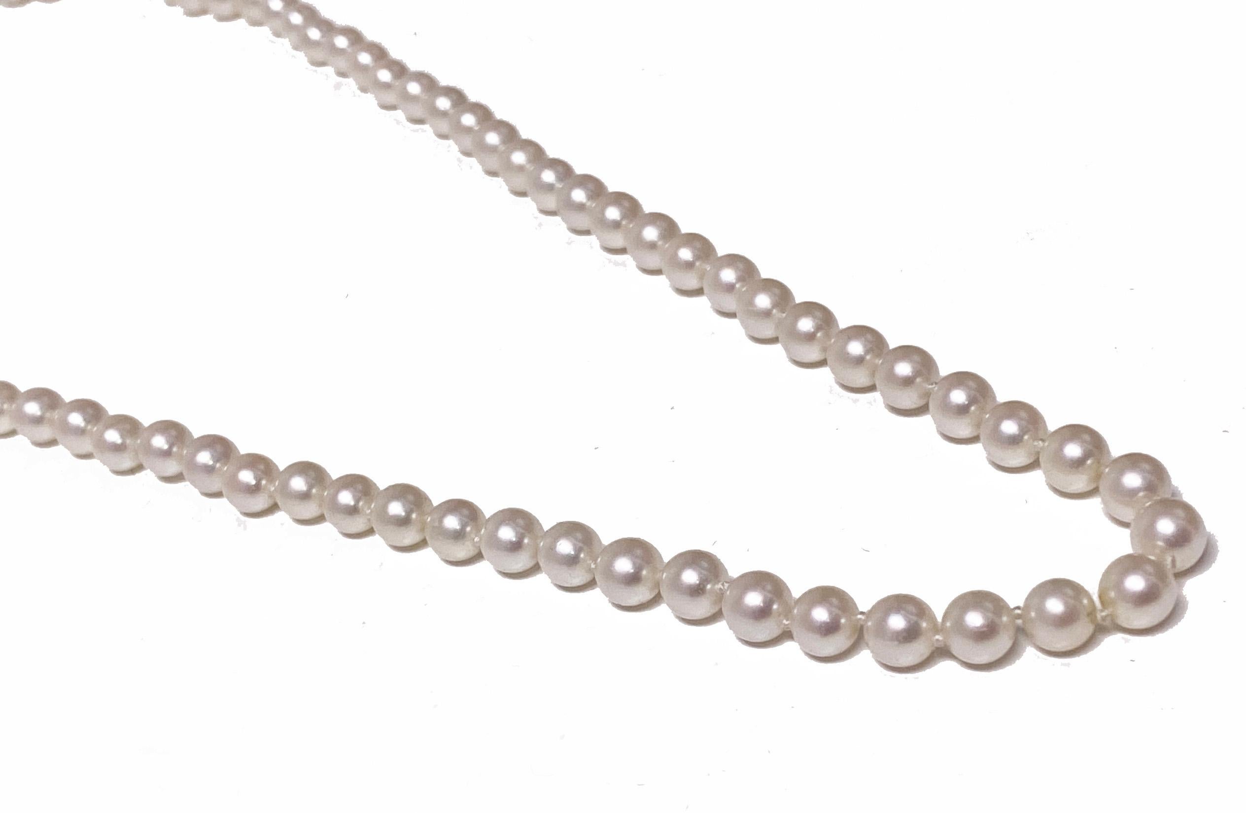 Women's Strand of Cultured Fresh Water Pearl Necklace 22 Inches