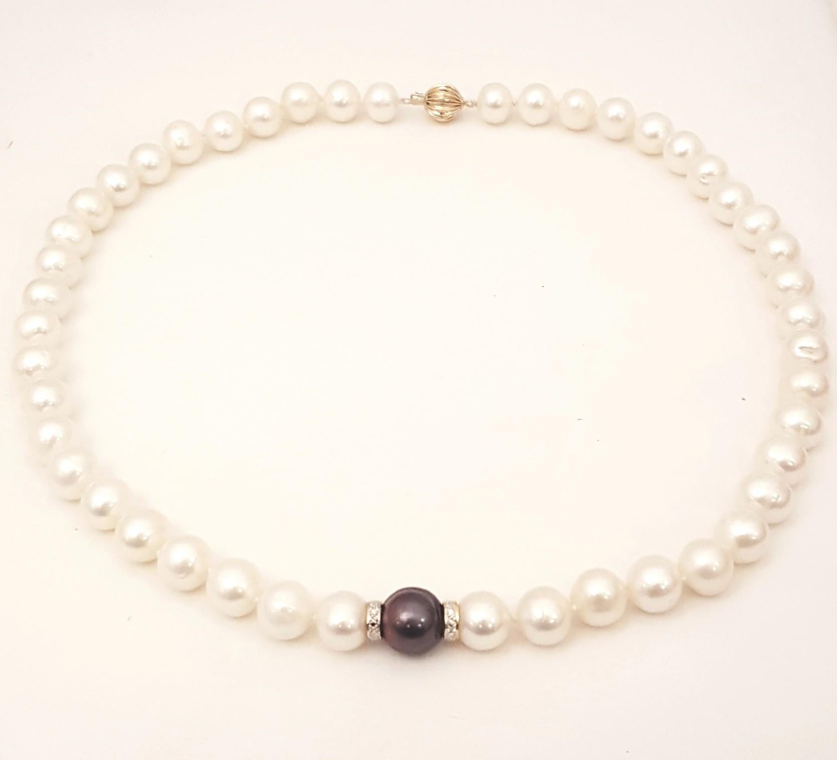 black and white pearl necklace