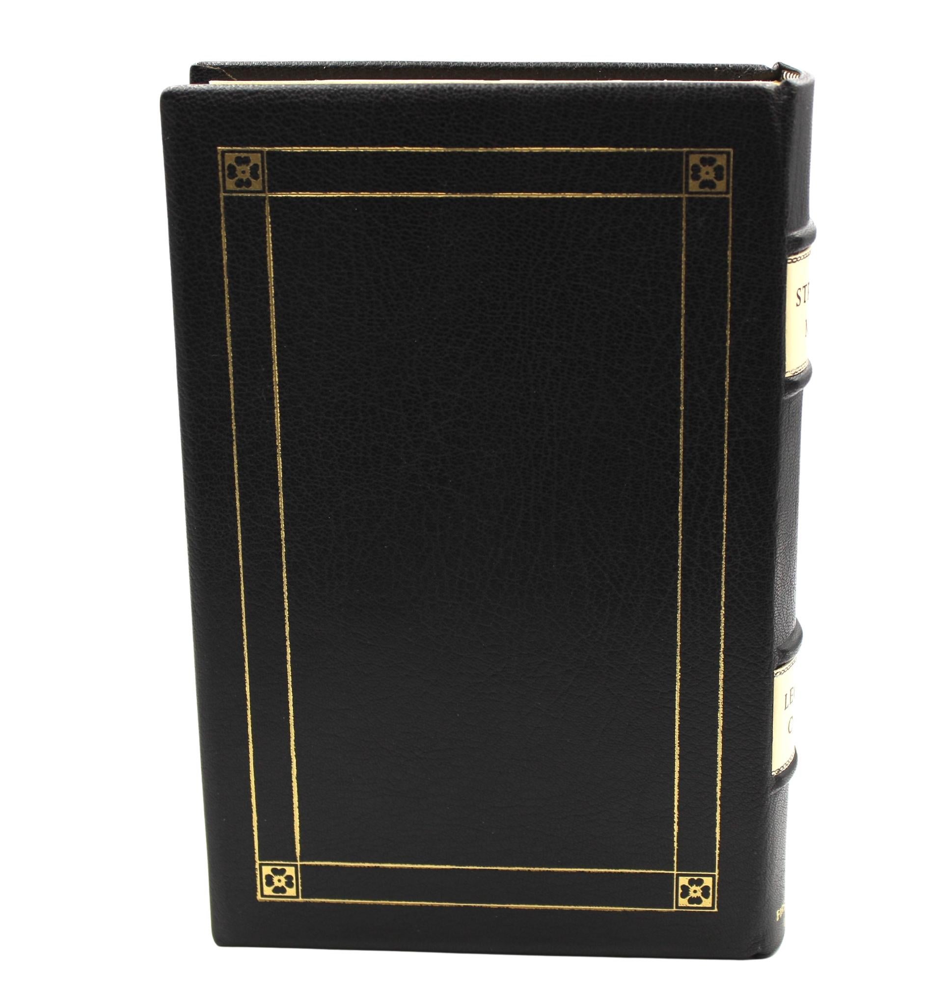 Music Stranger de Leonard Cohen, première édition, 1993, imprimé « Paris Again » signé en vente 5