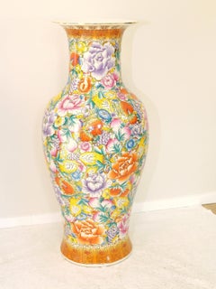 Straordinaria Coppia di Vasi Cinesi, XX secolo