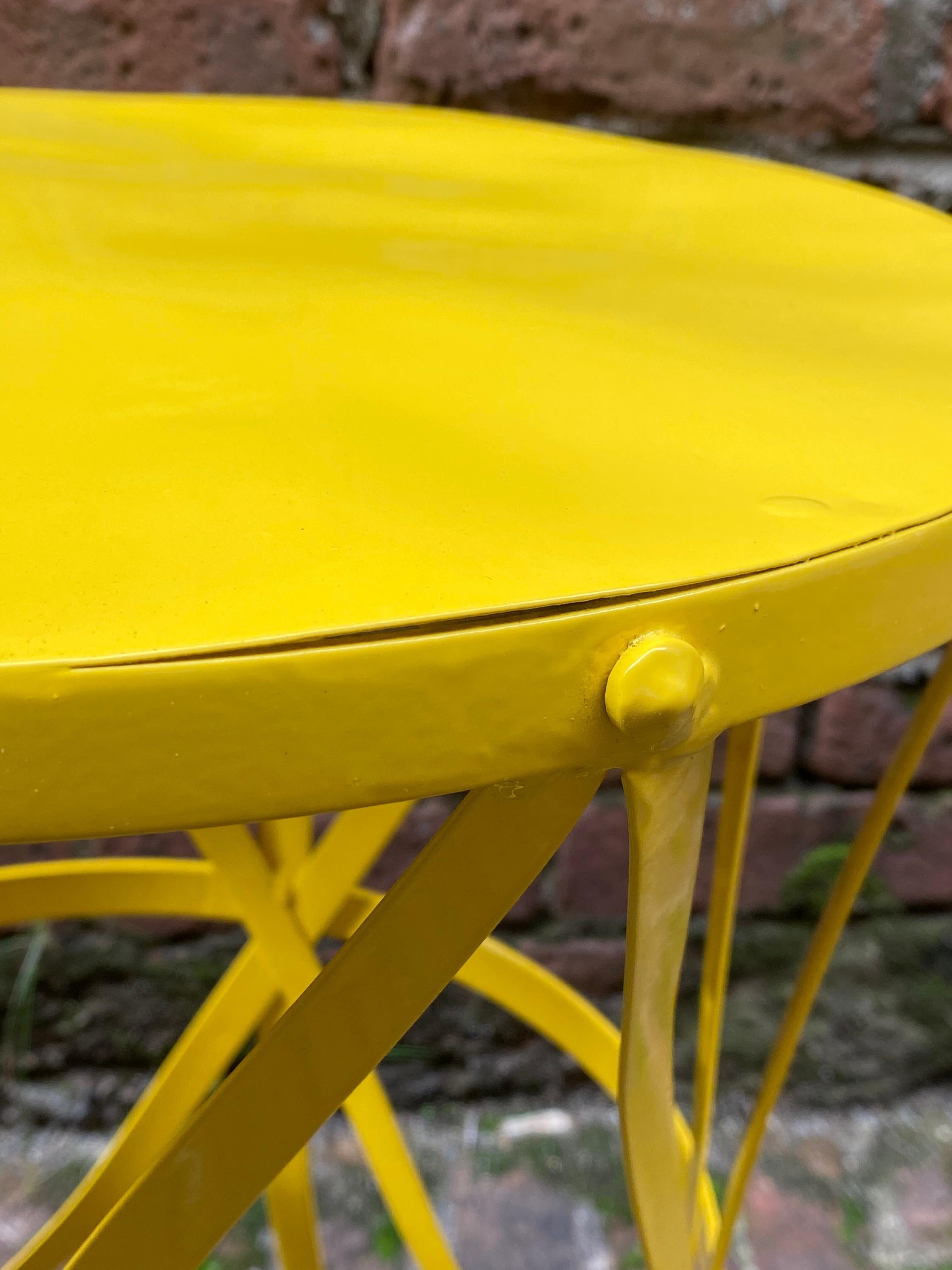 Strap Metal Canary Yellow Drum Table, 1960s For Sale 1