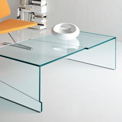 Strappo:: Couchtisch aus Glas:: entworfen von Luigi Serafini:: hergestellt in Italien