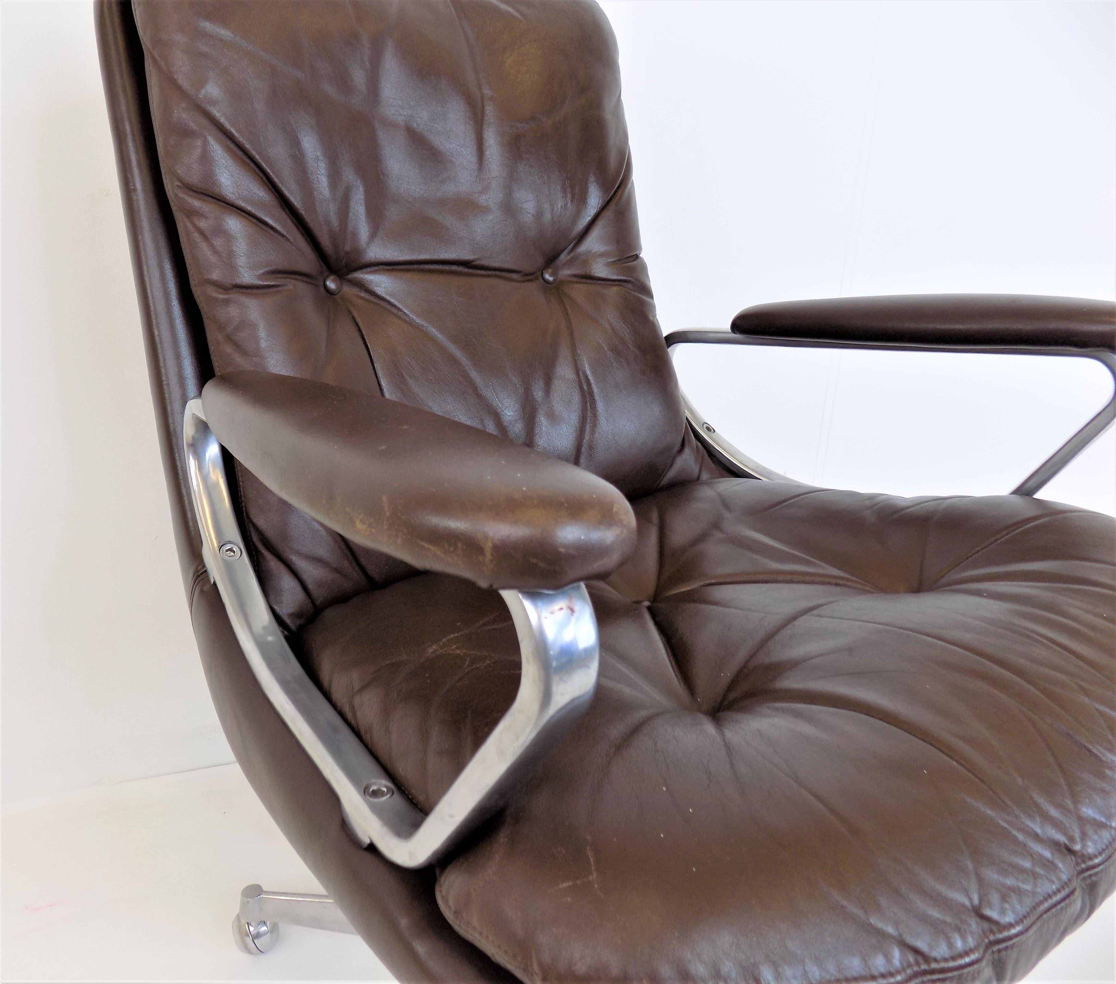 Cuir Chaise de bureau en cuir Strässle Gentilina par Andre Vandenbeuck en vente